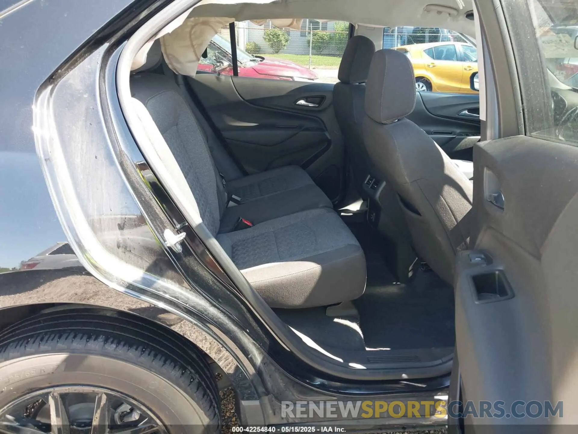 8 fotografías del automóvil dañado 3GNAXKEG2RL115742 CHEVROLET EQUINOX 2024