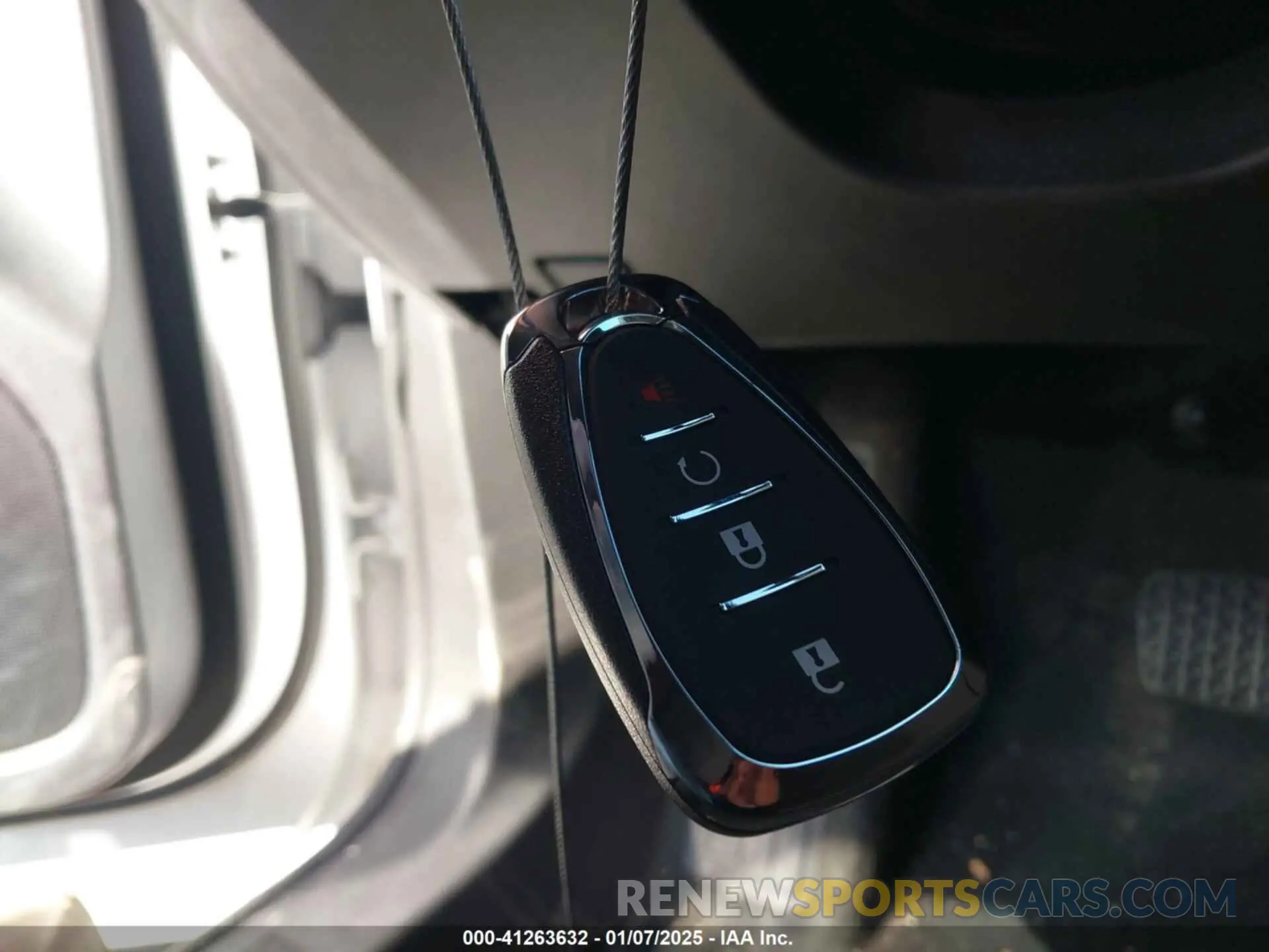 11 fotografías del automóvil dañado 3GNAXKEG3RL345399 CHEVROLET EQUINOX 2024