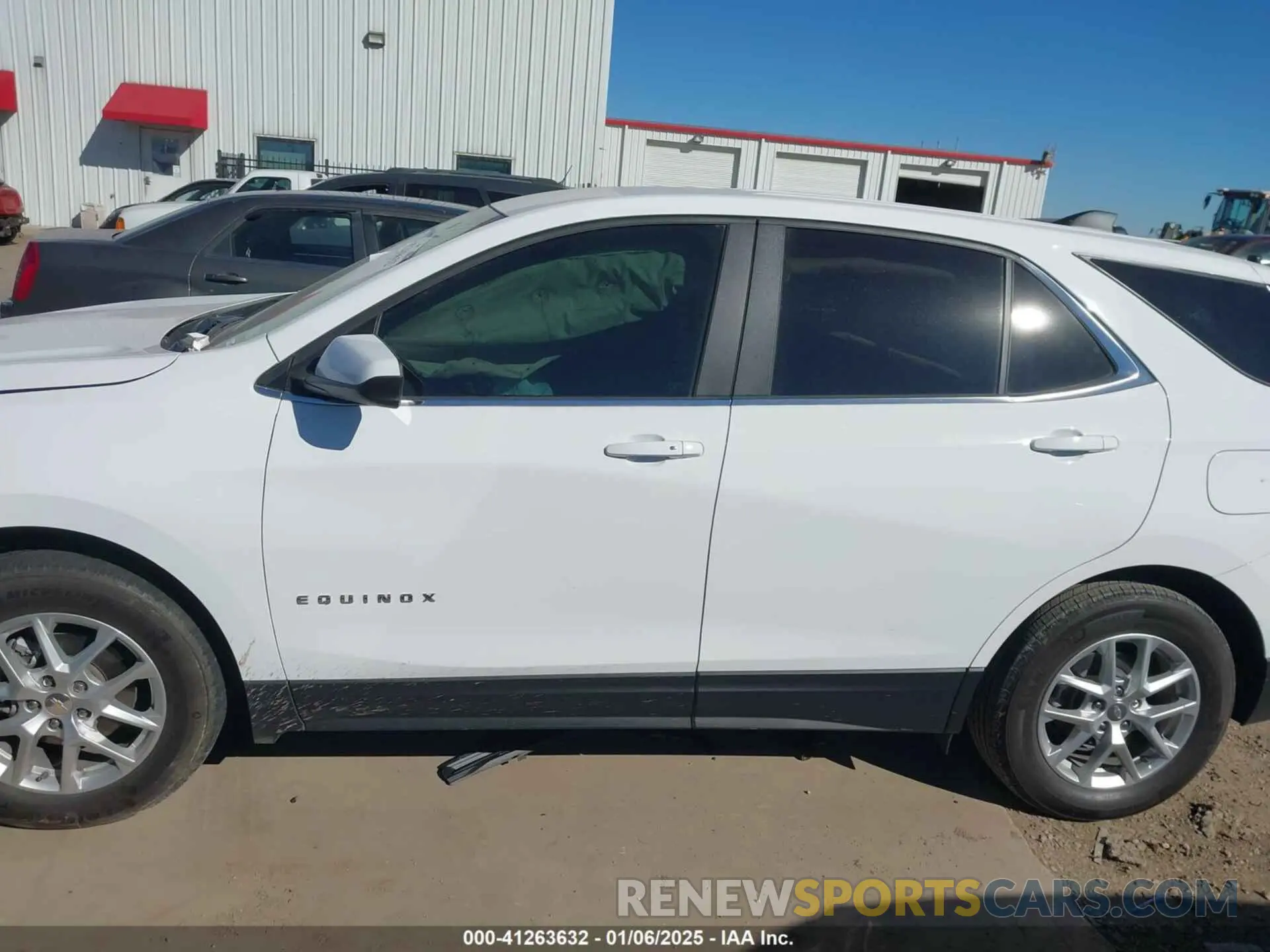 15 fotografías del automóvil dañado 3GNAXKEG3RL345399 CHEVROLET EQUINOX 2024