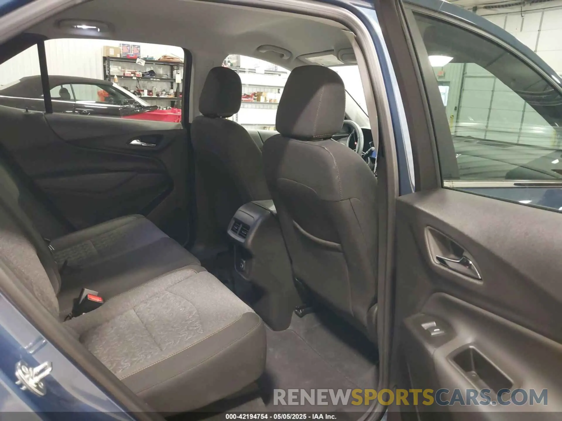 8 fotografías del automóvil dañado 3GNAXKEG4RL326621 CHEVROLET EQUINOX 2024