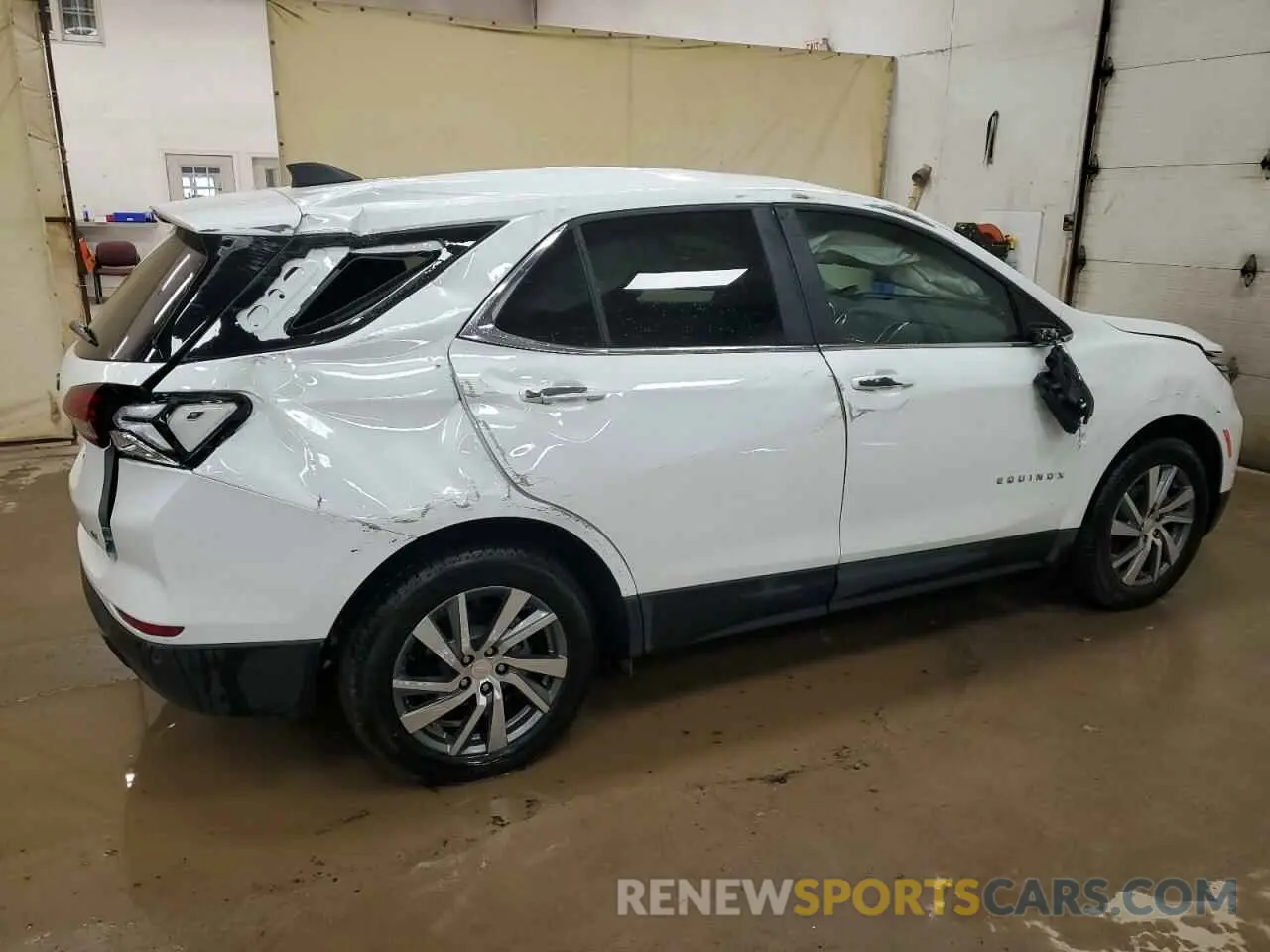 3 fotografías del automóvil dañado 3GNAXKEG4RS108006 CHEVROLET EQUINOX 2024