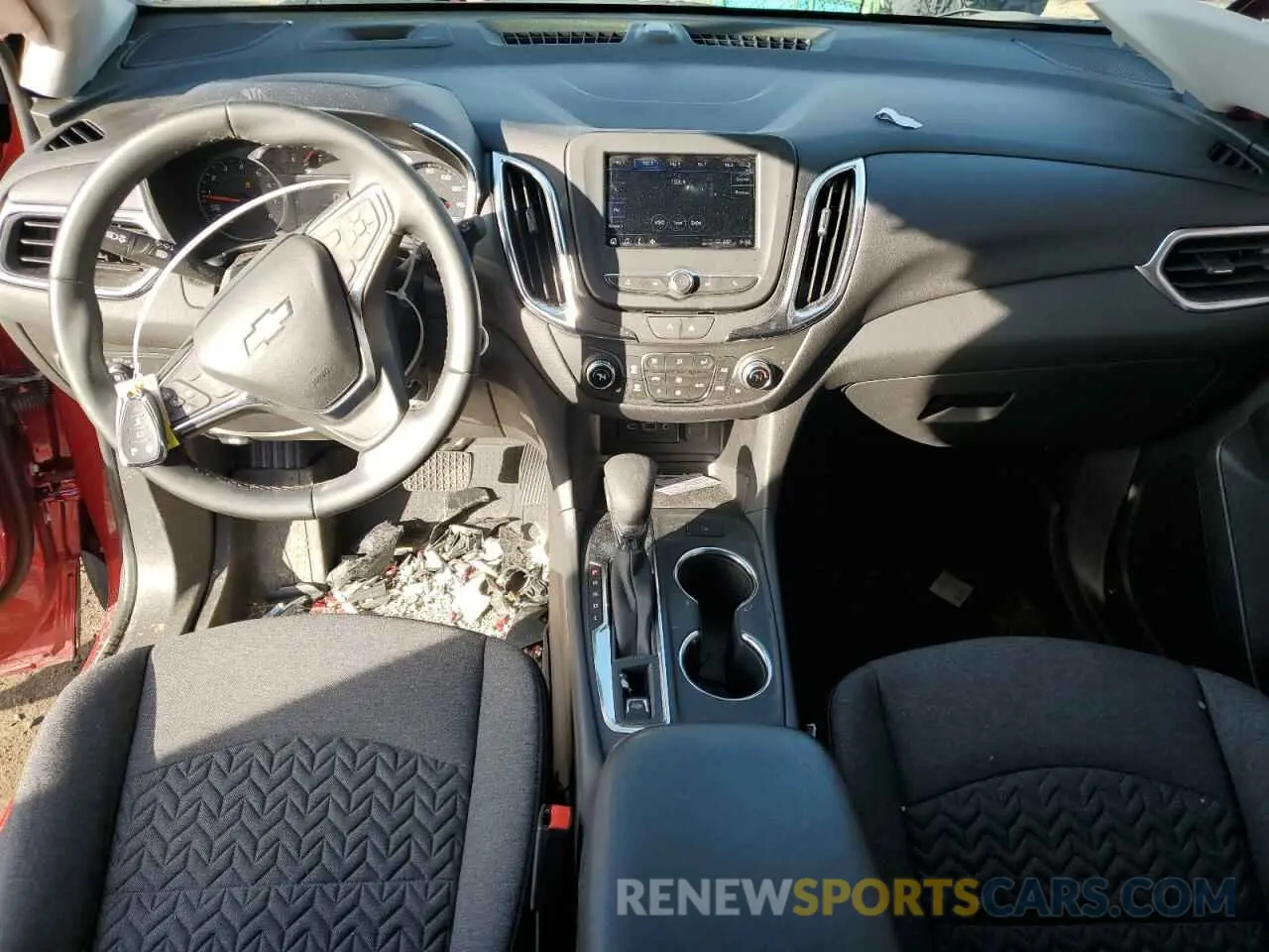 8 fotografías del automóvil dañado 3GNAXKEG4RS239999 CHEVROLET EQUINOX 2024