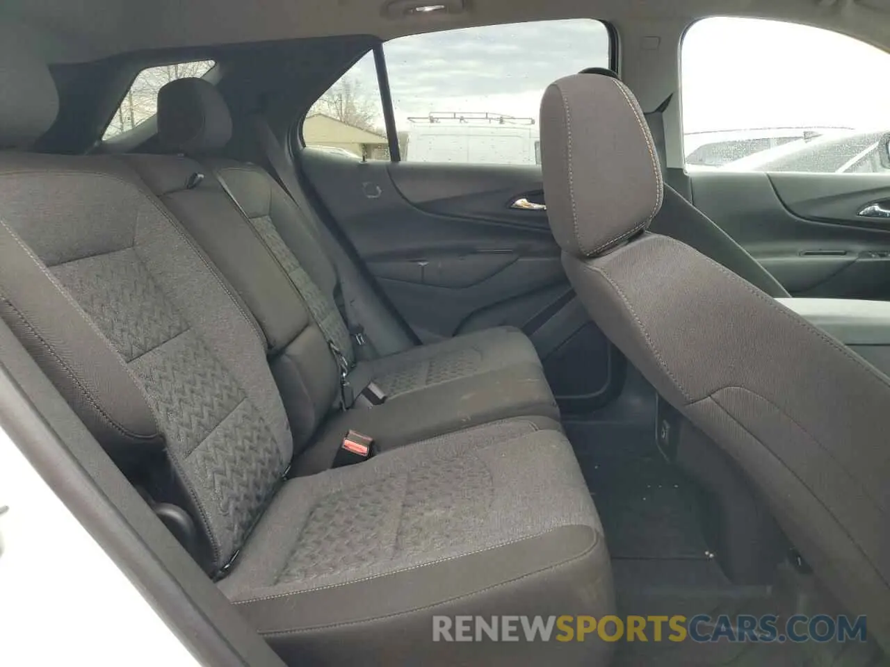11 fotografías del automóvil dañado 3GNAXKEG5RL110258 CHEVROLET EQUINOX 2024