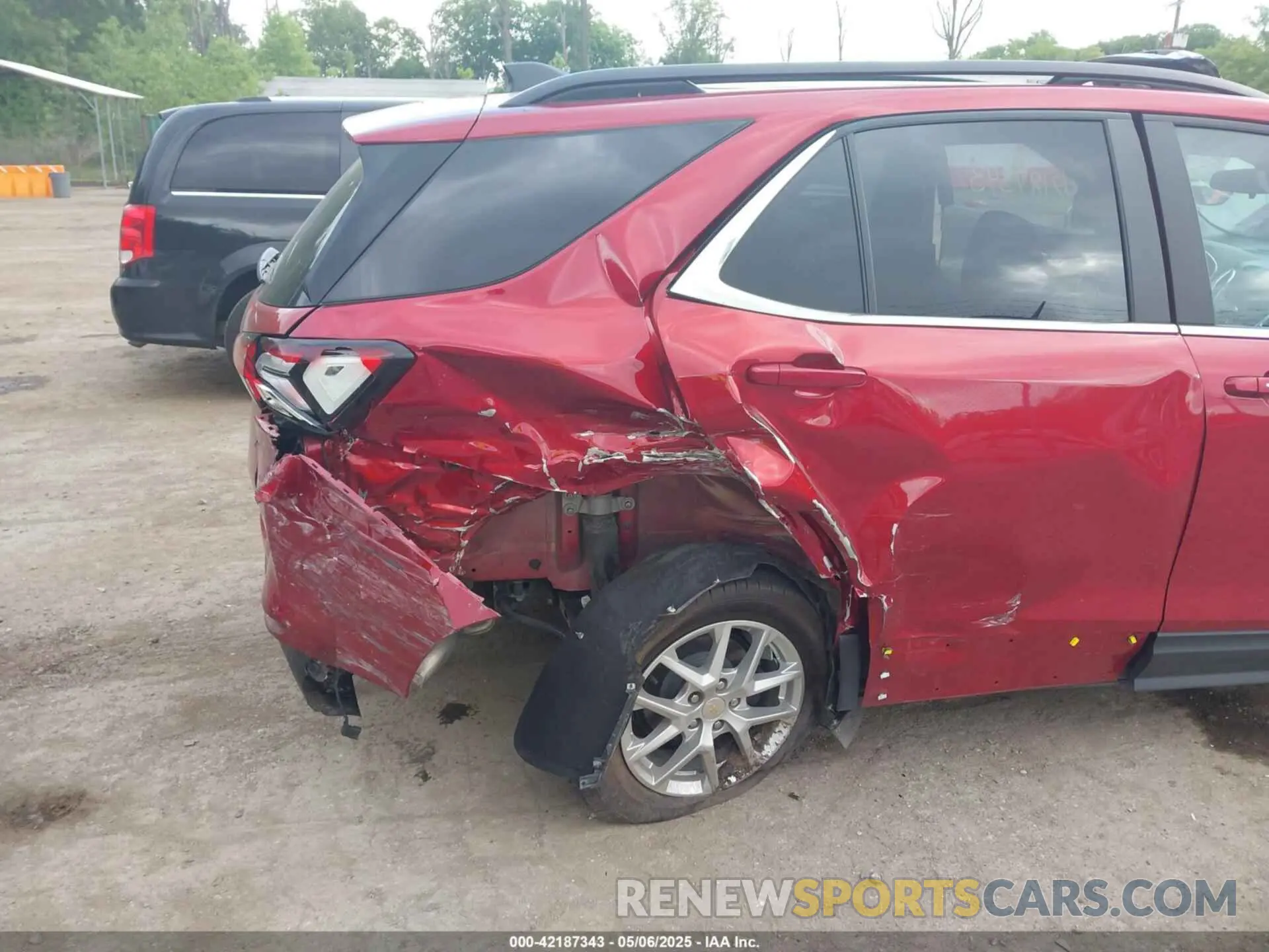 6 fotografías del automóvil dañado 3GNAXKEG6RL130860 CHEVROLET EQUINOX 2024