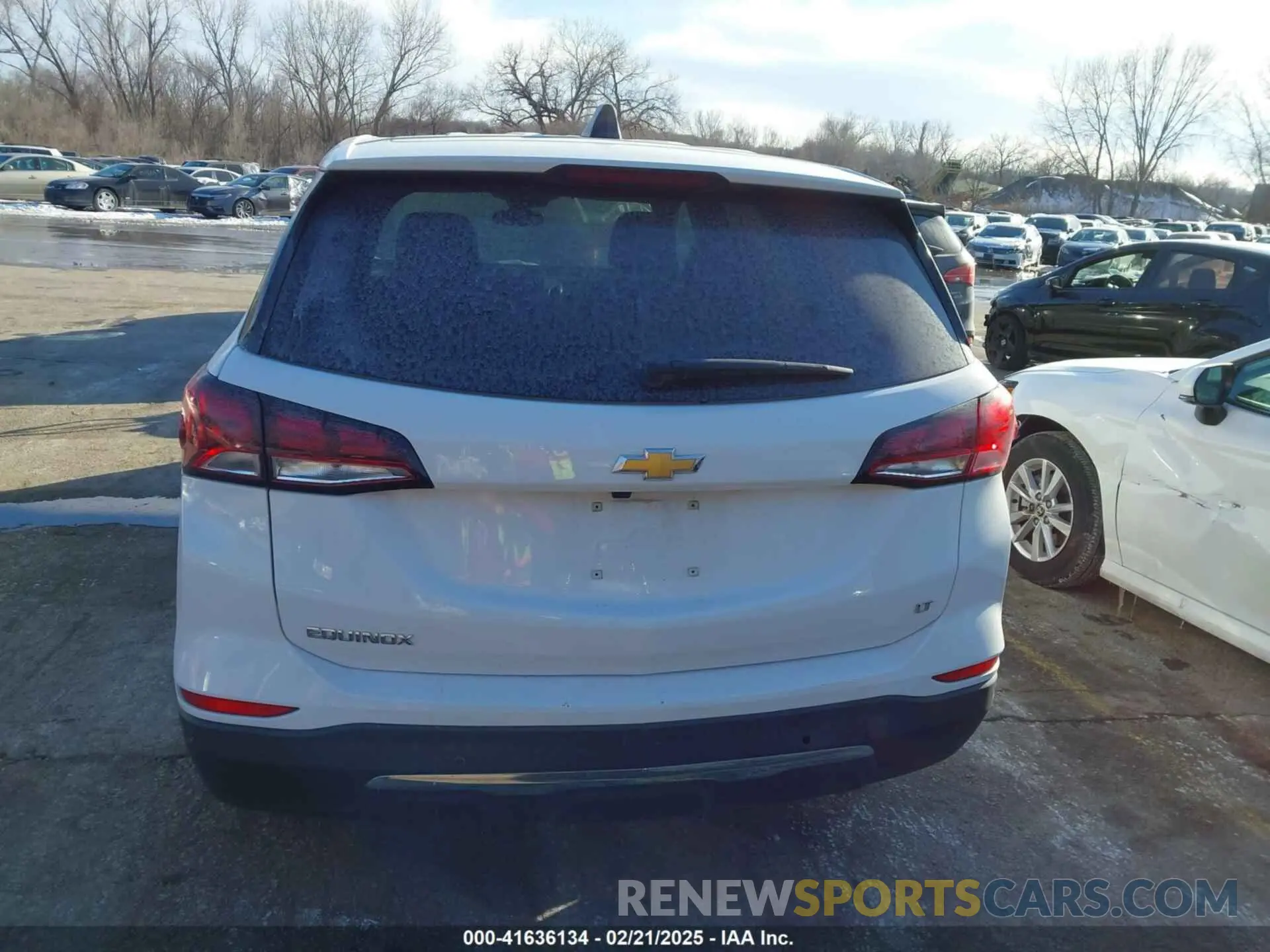 16 fotografías del automóvil dañado 3GNAXKEG6RL245264 CHEVROLET EQUINOX 2024