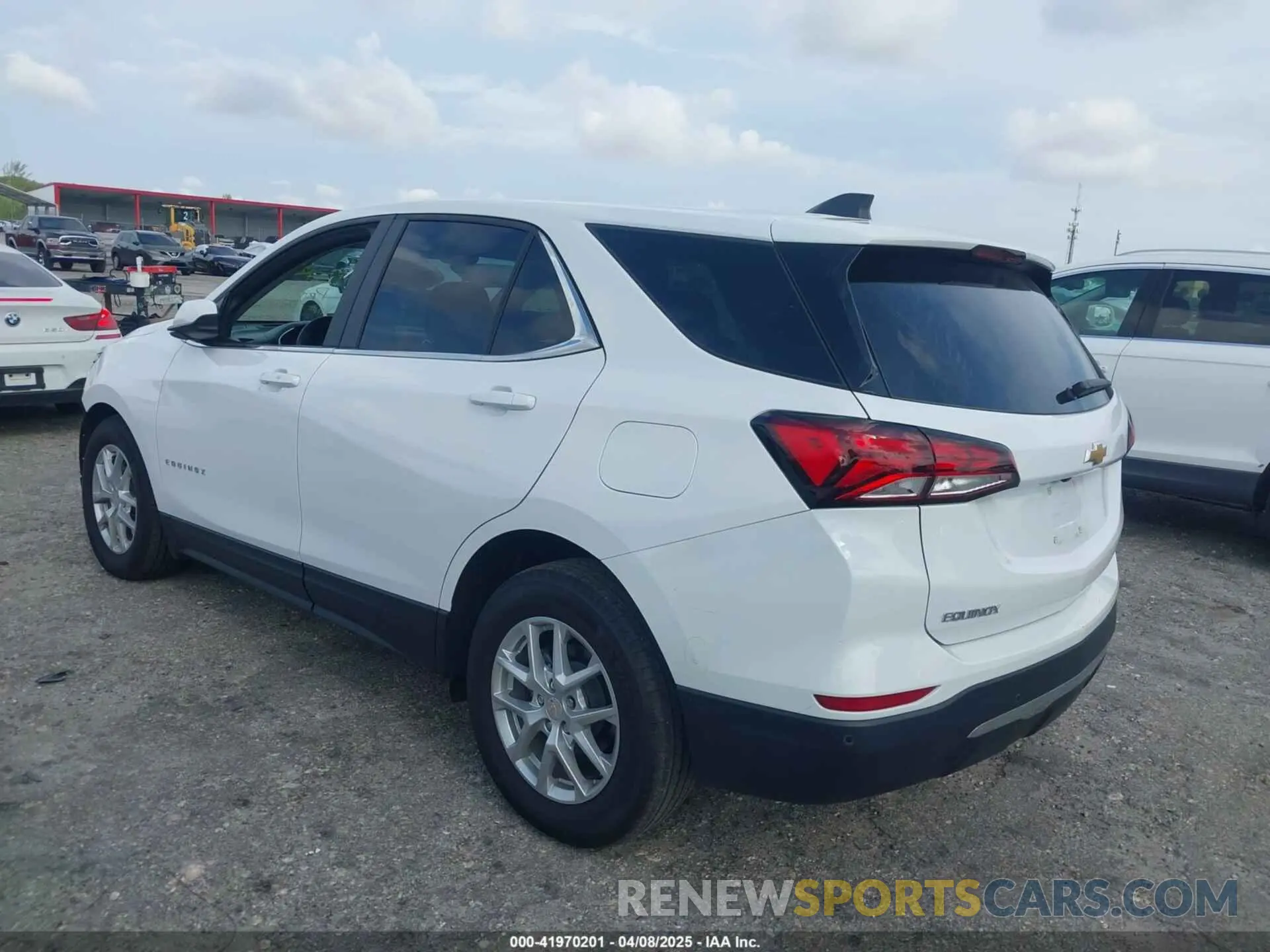 3 fotografías del automóvil dañado 3GNAXKEG7RL286406 CHEVROLET EQUINOX 2024