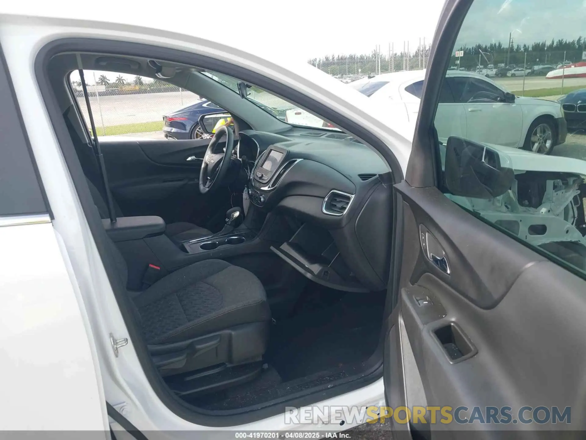 5 fotografías del automóvil dañado 3GNAXKEG7RL286406 CHEVROLET EQUINOX 2024