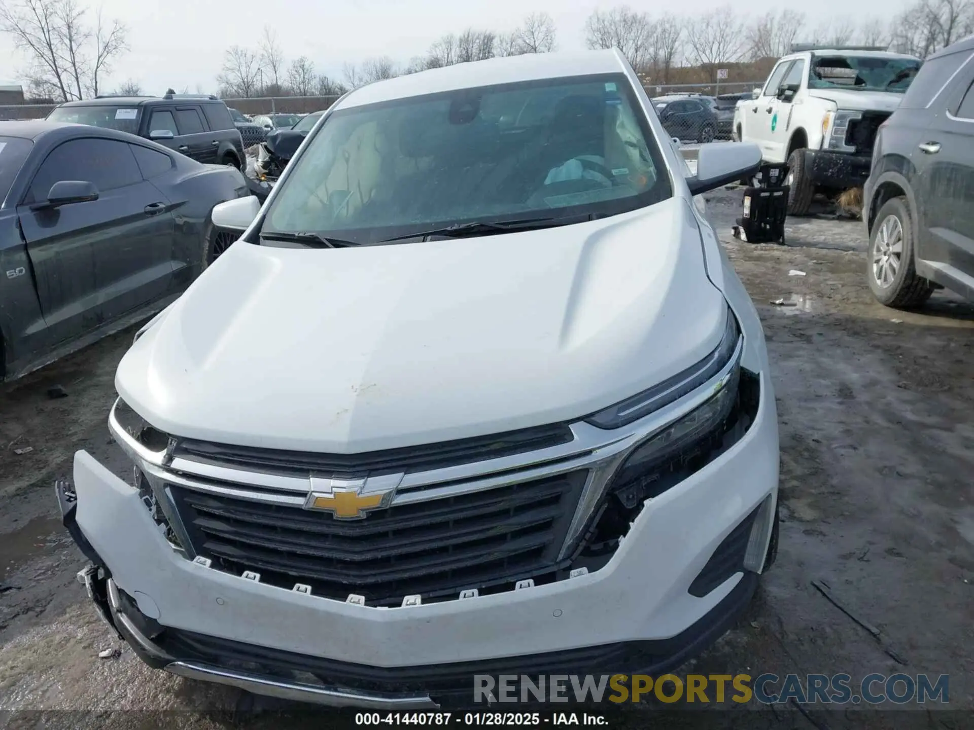 12 fotografías del automóvil dañado 3GNAXKEG7RS103222 CHEVROLET EQUINOX 2024