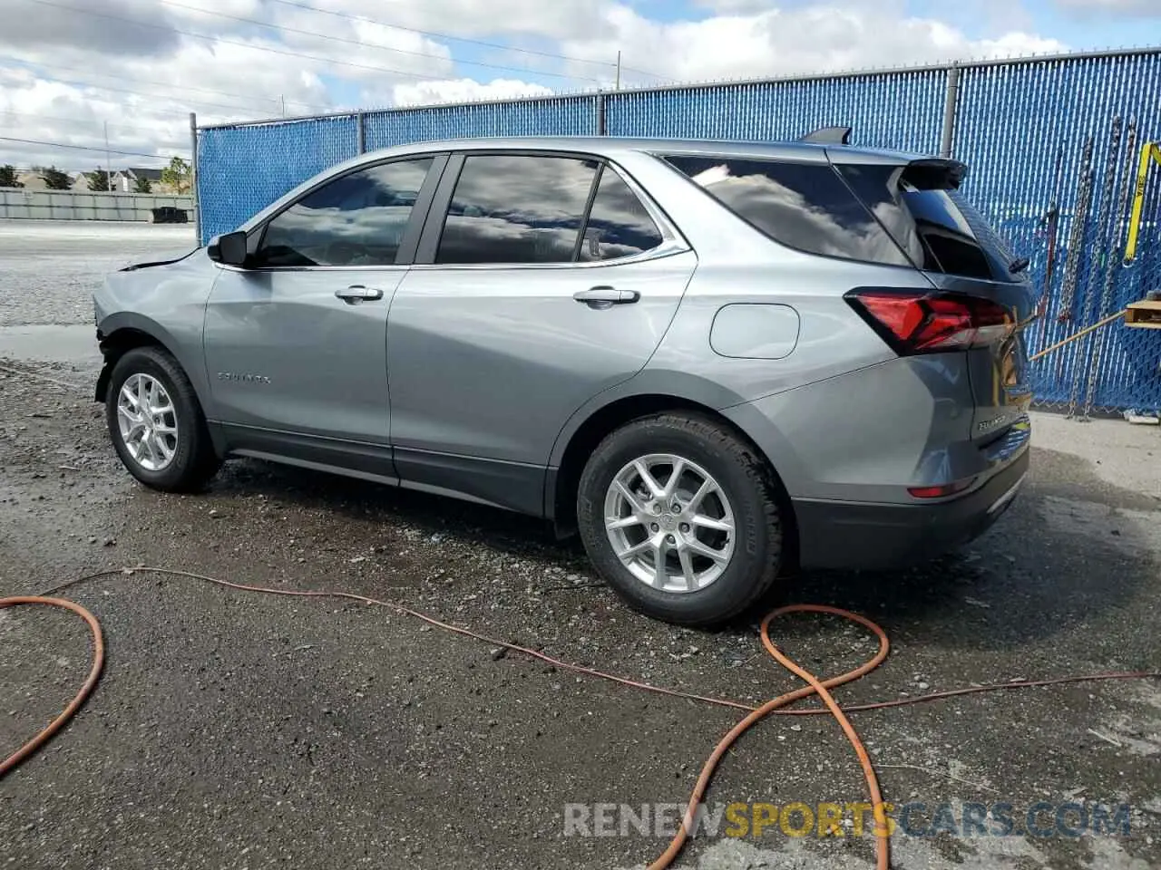 2 fotografías del automóvil dañado 3GNAXKEG7RS237437 CHEVROLET EQUINOX 2024