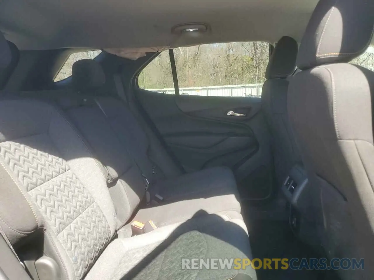 11 fotografías del automóvil dañado 3GNAXKEG8RL230958 CHEVROLET EQUINOX 2024