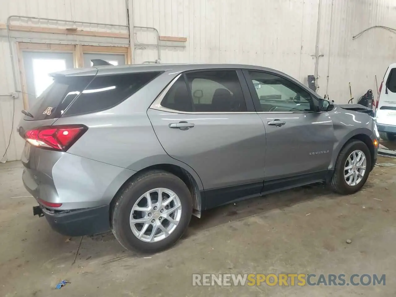 3 fotografías del automóvil dañado 3GNAXKEG8RL303715 CHEVROLET EQUINOX 2024