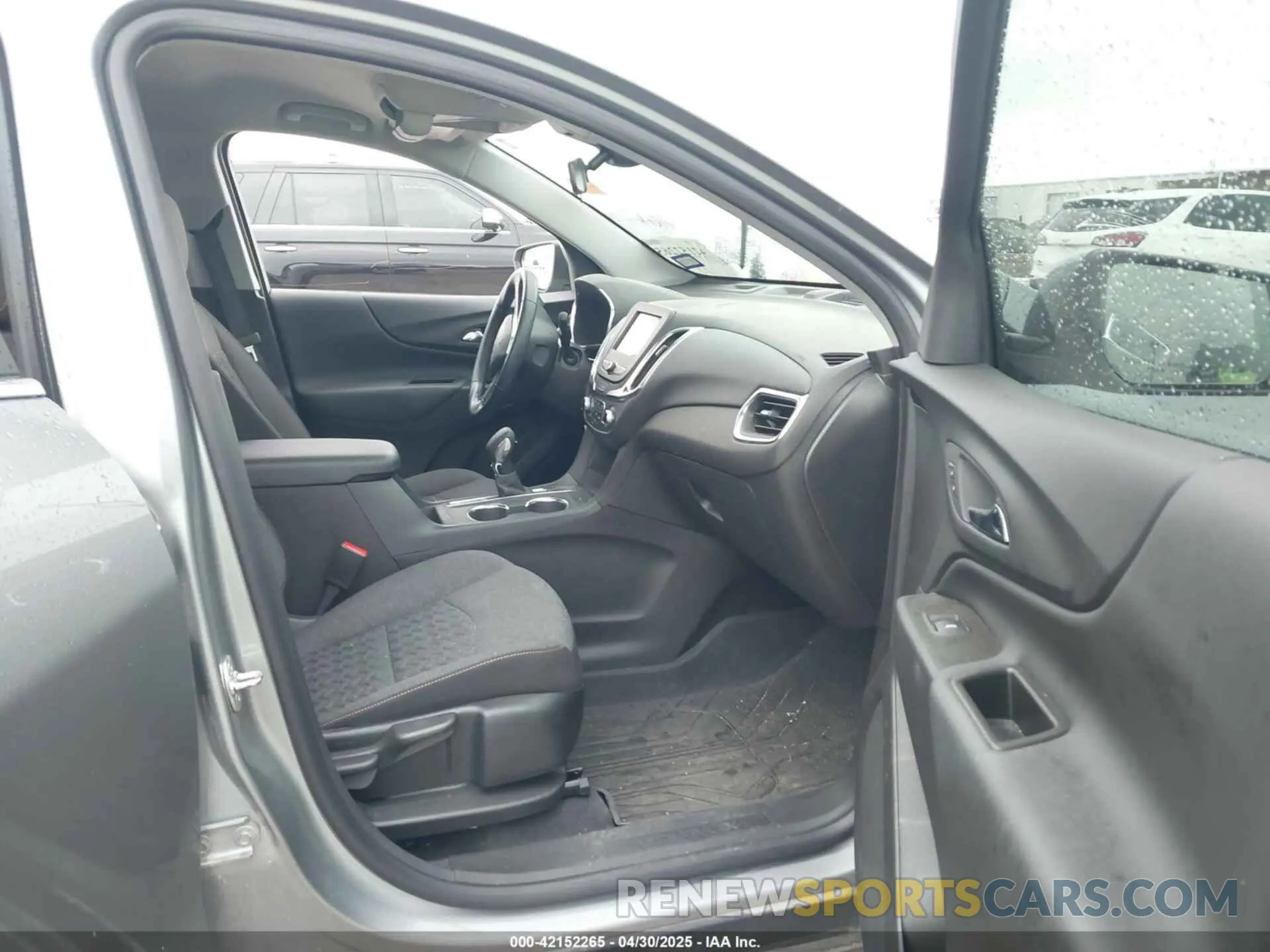 5 fotografías del automóvil dañado 3GNAXKEG8RS157449 CHEVROLET EQUINOX 2024