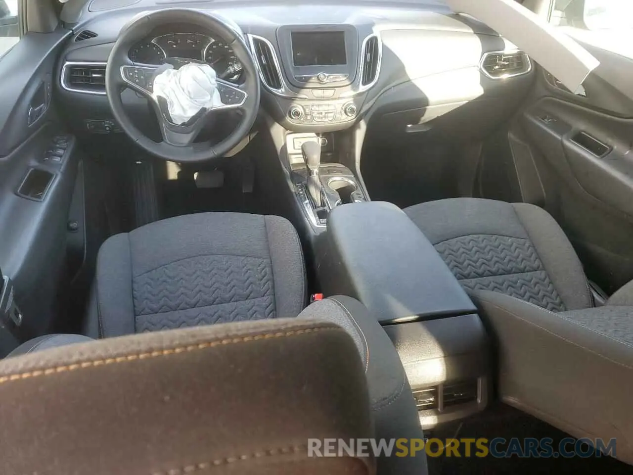 8 fotografías del automóvil dañado 3GNAXKEG8RS217066 CHEVROLET EQUINOX 2024