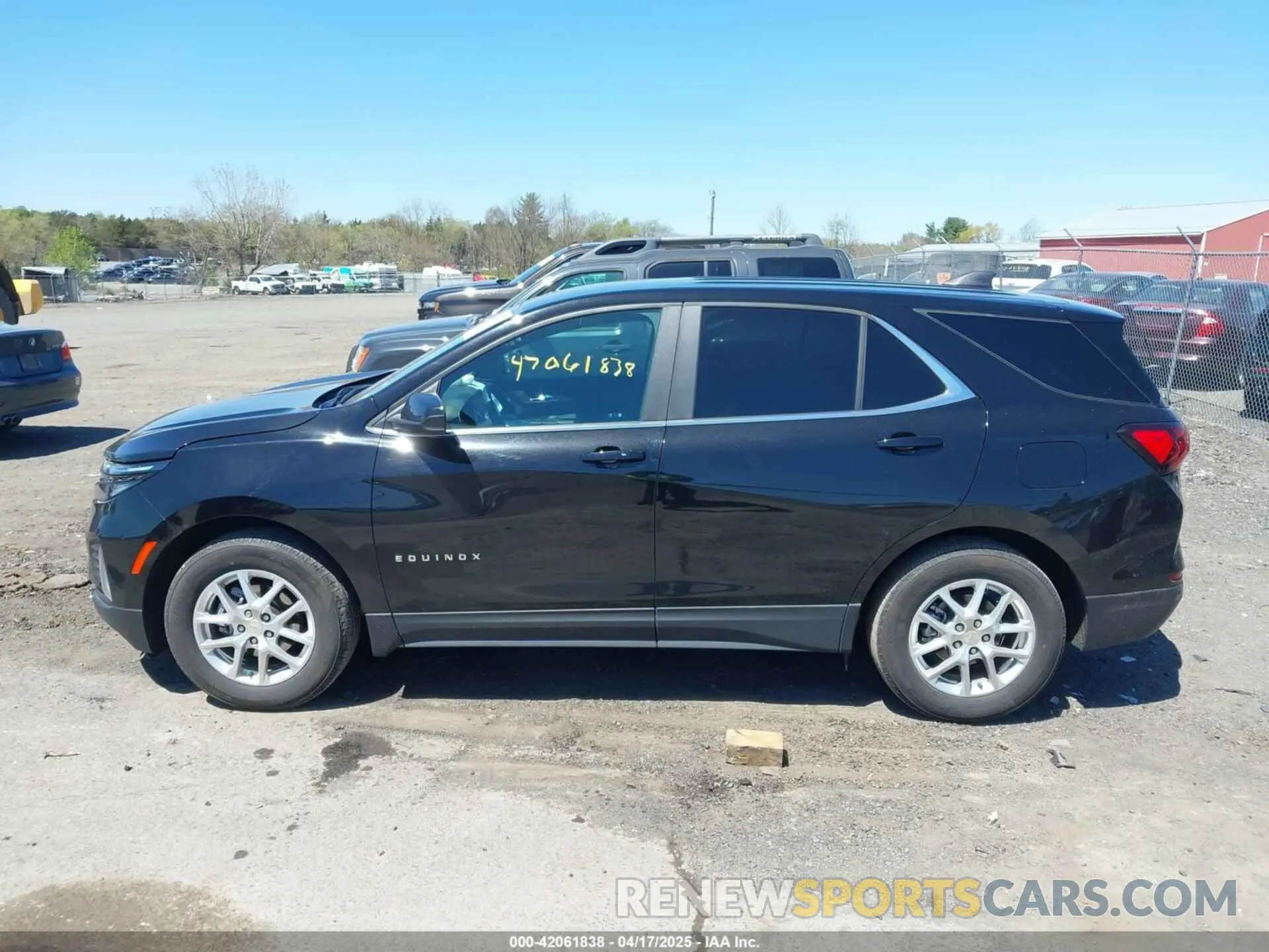 14 fotografías del automóvil dañado 3GNAXKEG9RL358917 CHEVROLET EQUINOX 2024