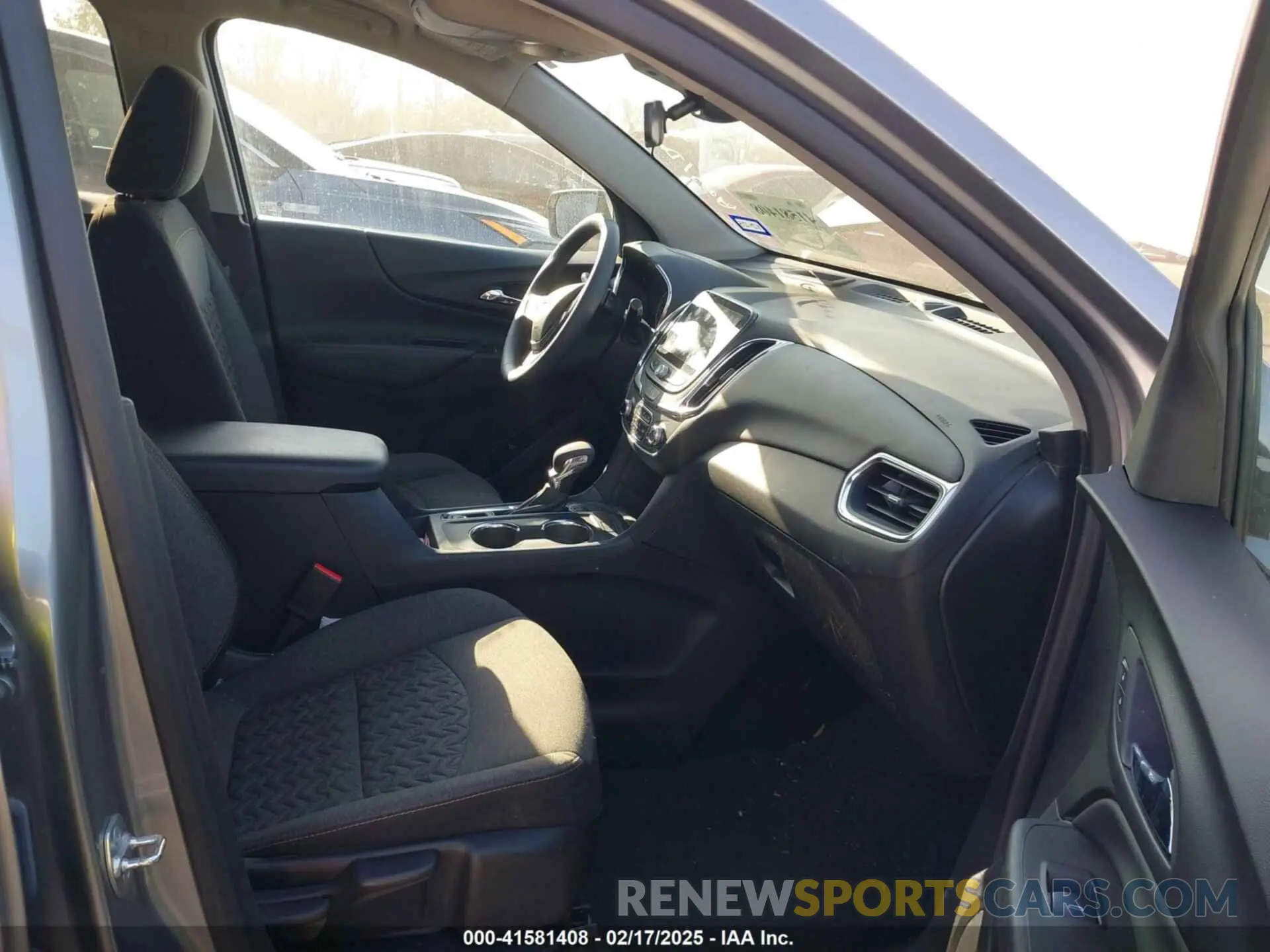 5 fotografías del automóvil dañado 3GNAXKEGXRL216771 CHEVROLET EQUINOX 2024