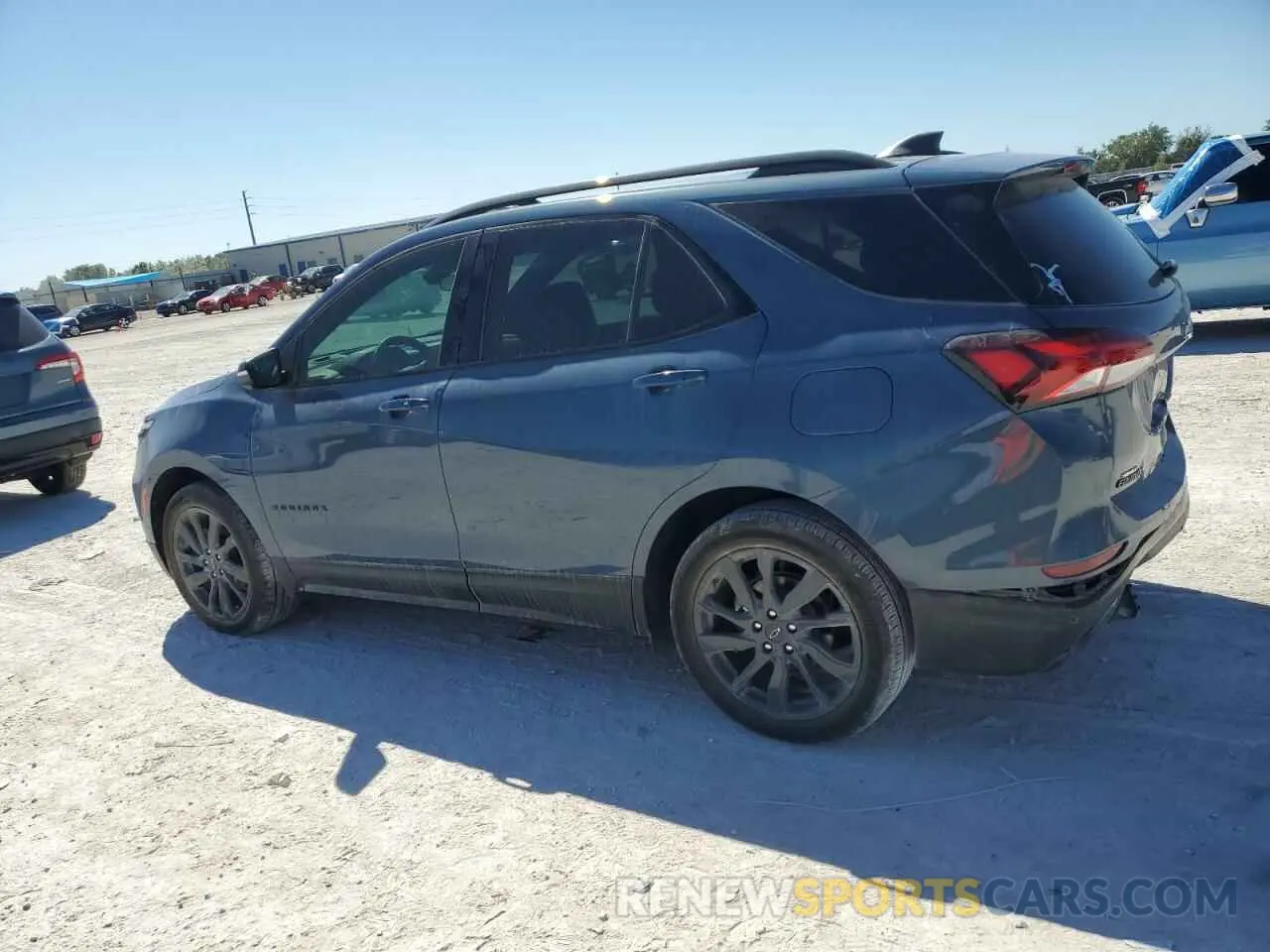 2 fotografías del automóvil dañado 3GNAXMEG0RL147908 CHEVROLET EQUINOX 2024