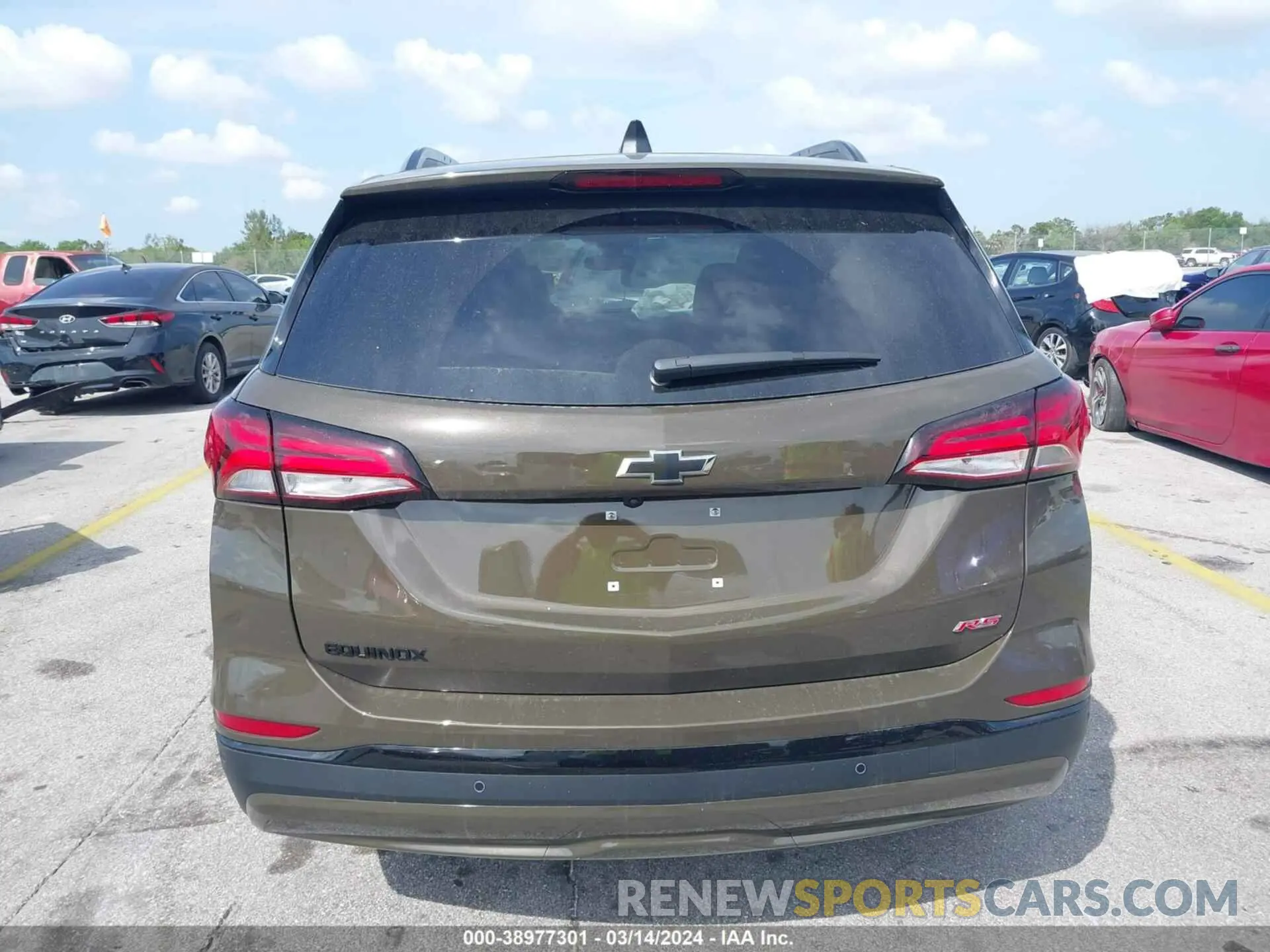 16 fotografías del automóvil dañado 3GNAXMEG0RL148511 CHEVROLET EQUINOX 2024