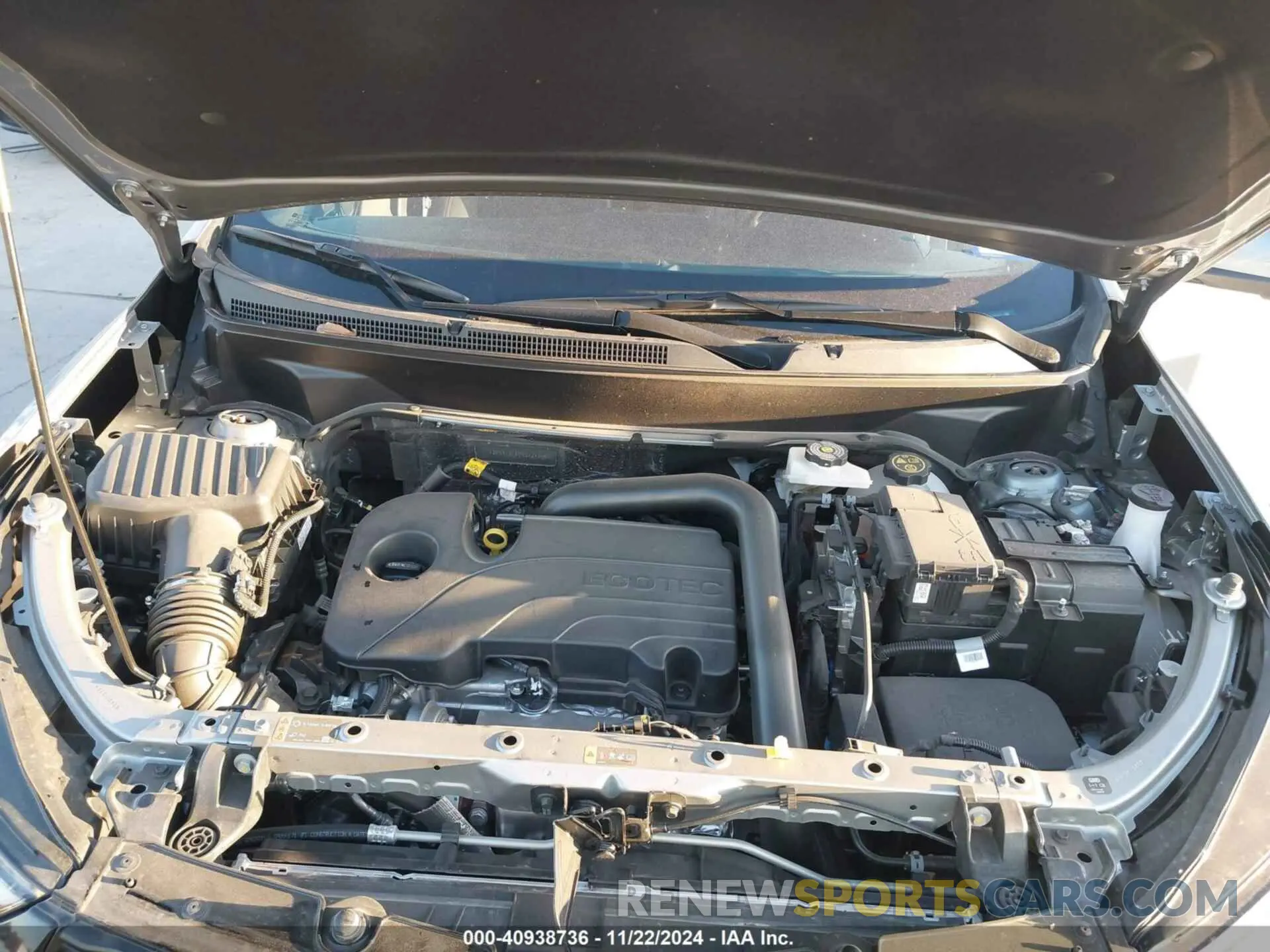 10 fotografías del automóvil dañado 3GNAXMEG0RS124859 CHEVROLET EQUINOX 2024
