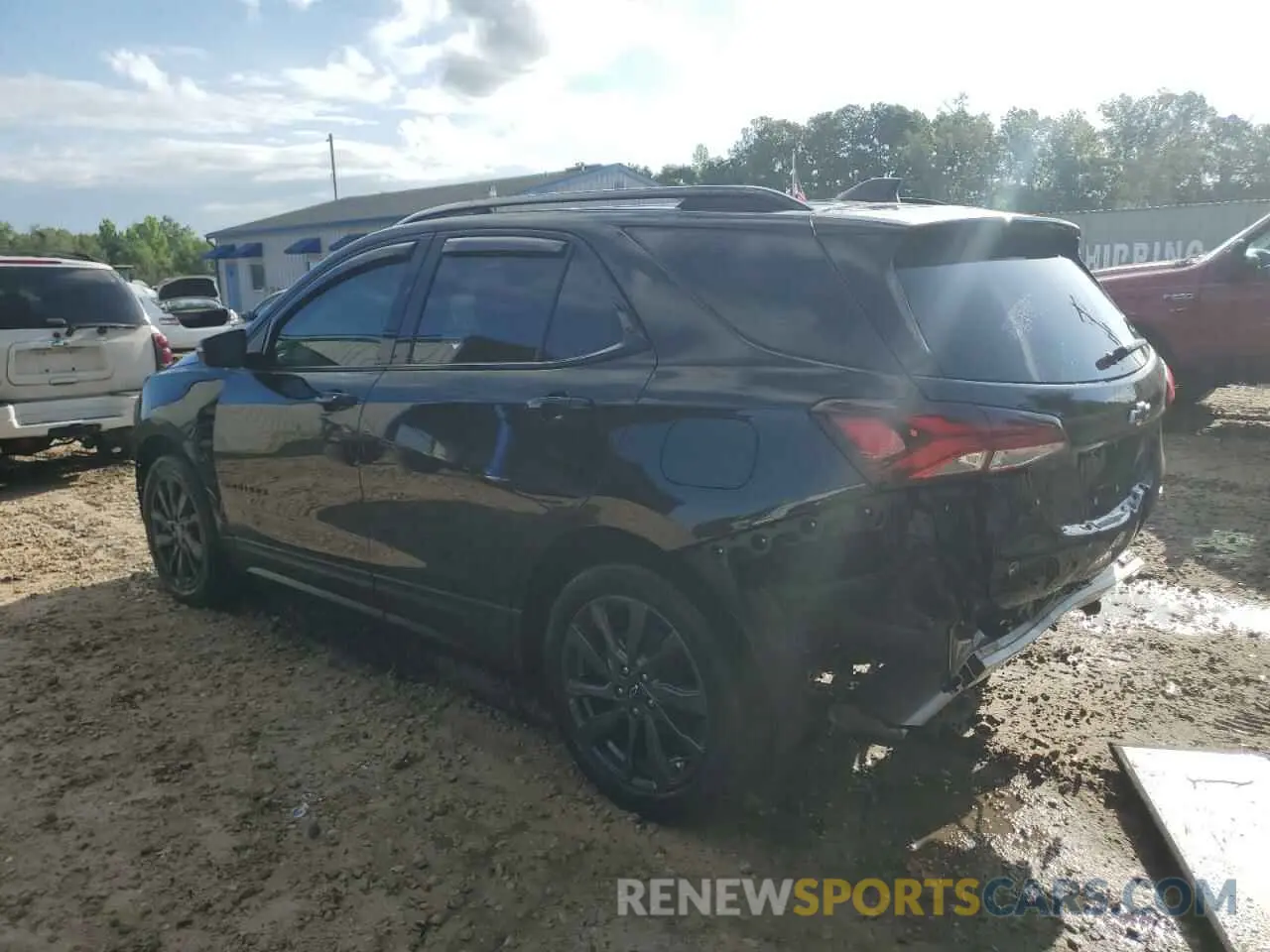 2 fotografías del automóvil dañado 3GNAXMEG4RL156062 CHEVROLET EQUINOX 2024