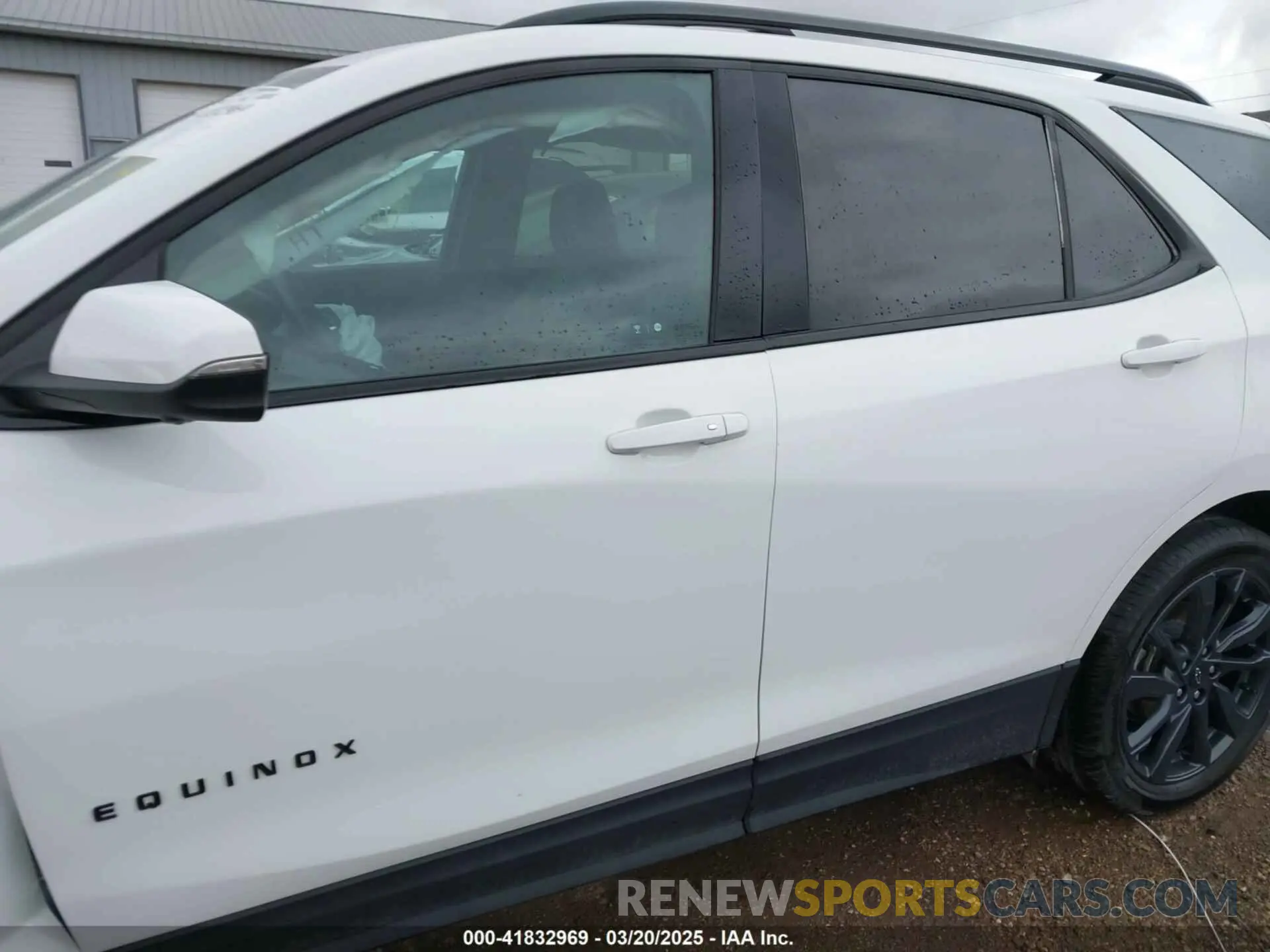 14 fotografías del automóvil dañado 3GNAXMEG4RS104243 CHEVROLET EQUINOX 2024