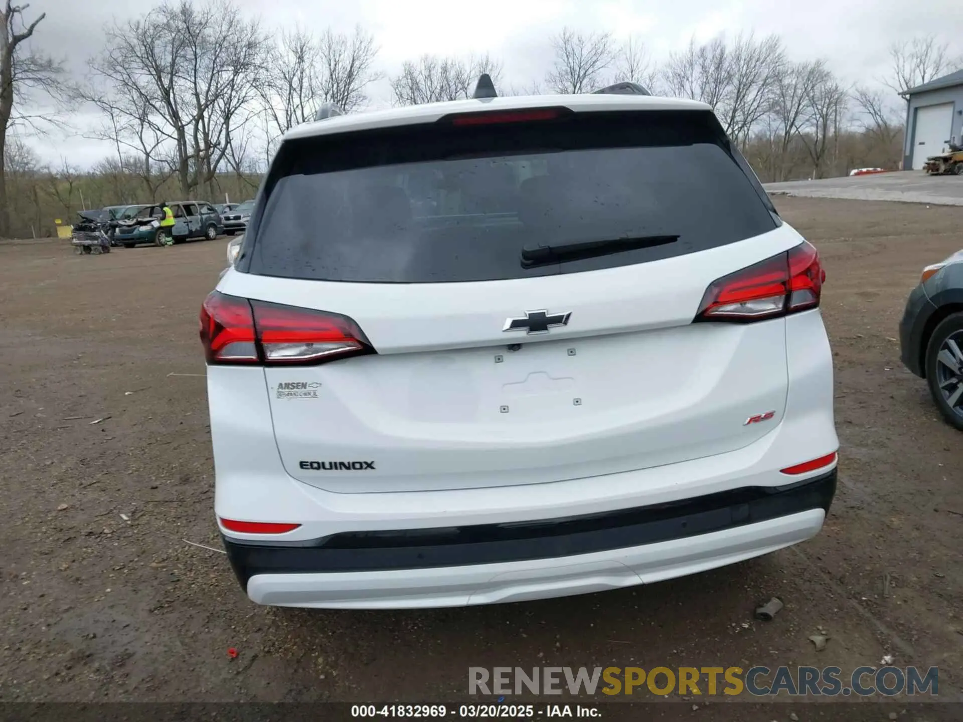 16 fotografías del automóvil dañado 3GNAXMEG4RS104243 CHEVROLET EQUINOX 2024
