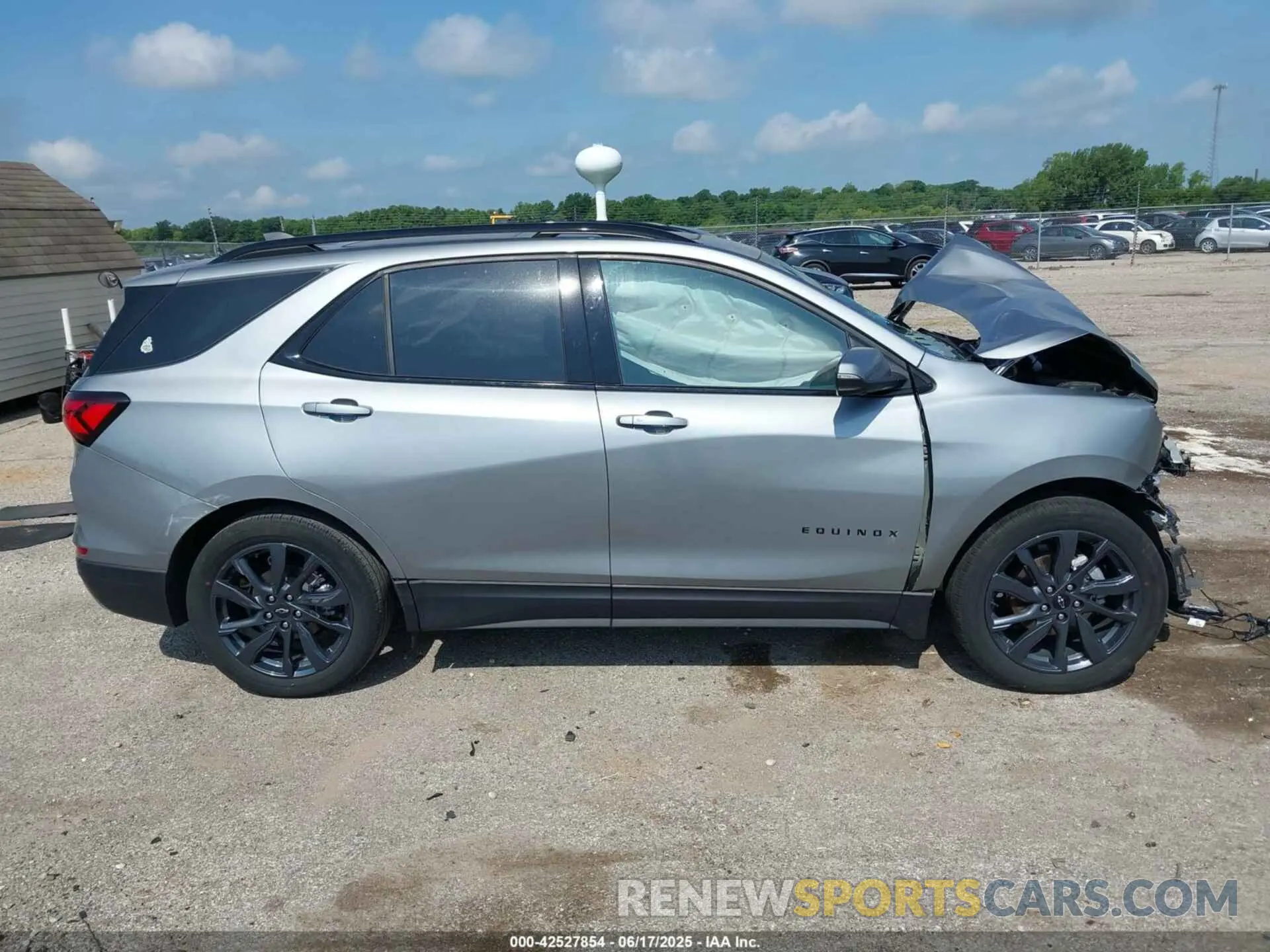13 fotografías del automóvil dañado 3GNAXMEG5RS148087 CHEVROLET EQUINOX 2024