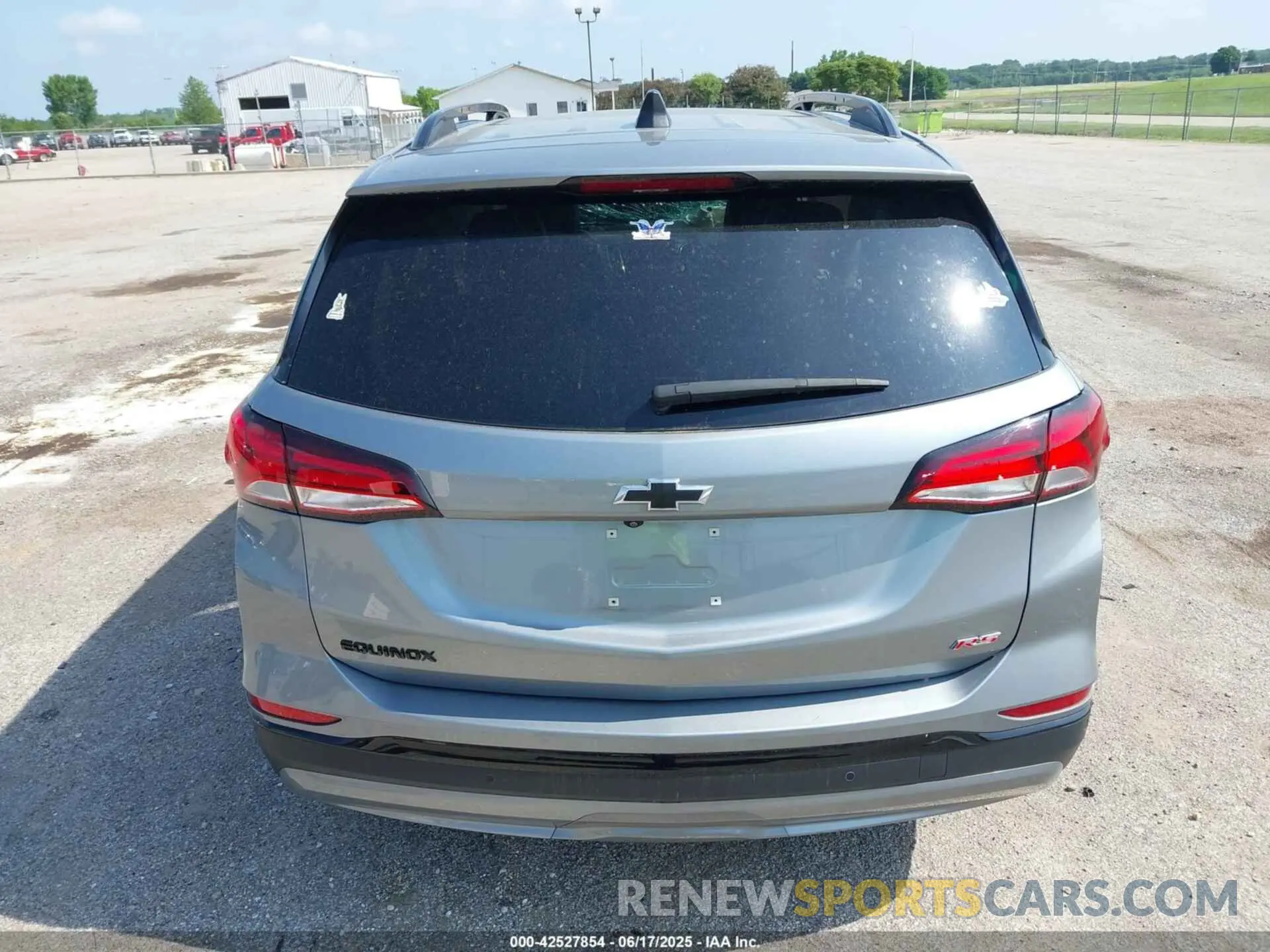 16 fotografías del automóvil dañado 3GNAXMEG5RS148087 CHEVROLET EQUINOX 2024