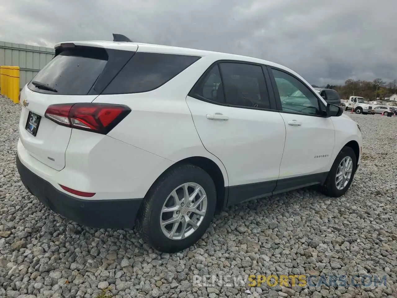3 fotografías del automóvil dañado 3GNAXSEG1RL319190 CHEVROLET EQUINOX 2024