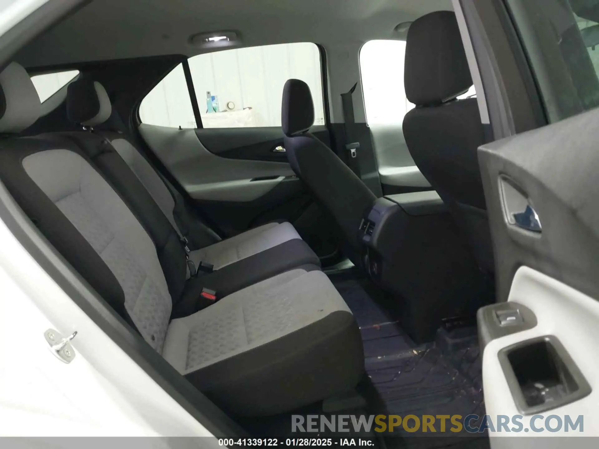 8 fotografías del automóvil dañado 3GNAXSEG5RL159976 CHEVROLET EQUINOX 2024