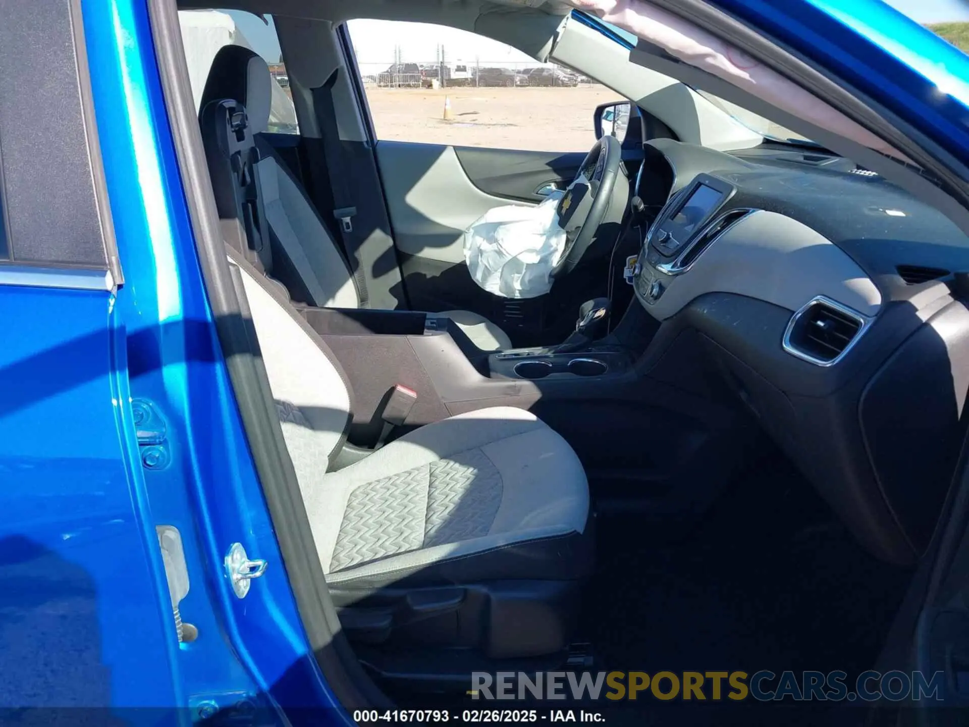 5 fotografías del automóvil dañado 3GNAXUEG0RL152090 CHEVROLET EQUINOX 2024