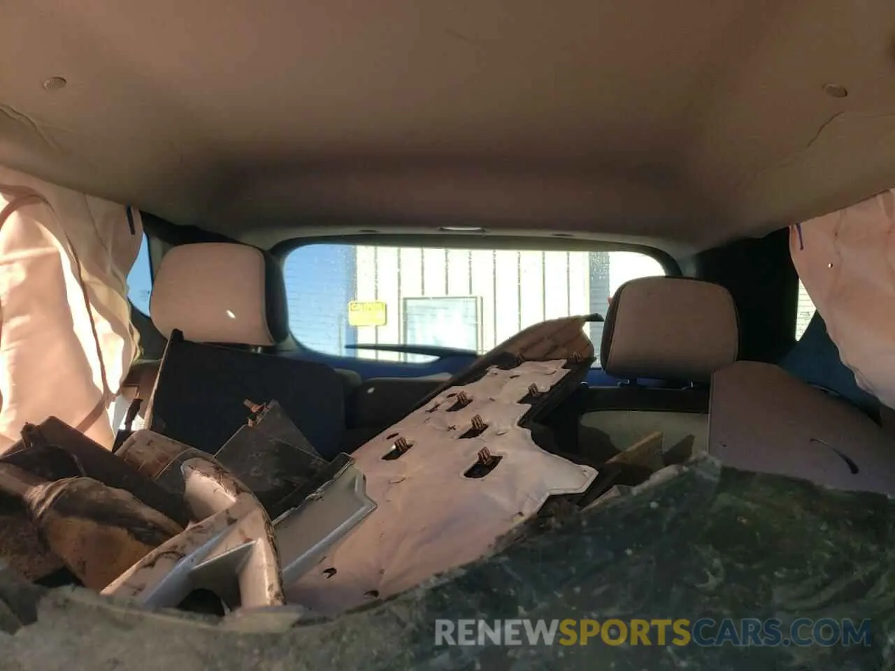 10 fotografías del automóvil dañado 3GNAXUEG0RL229122 CHEVROLET EQUINOX 2024