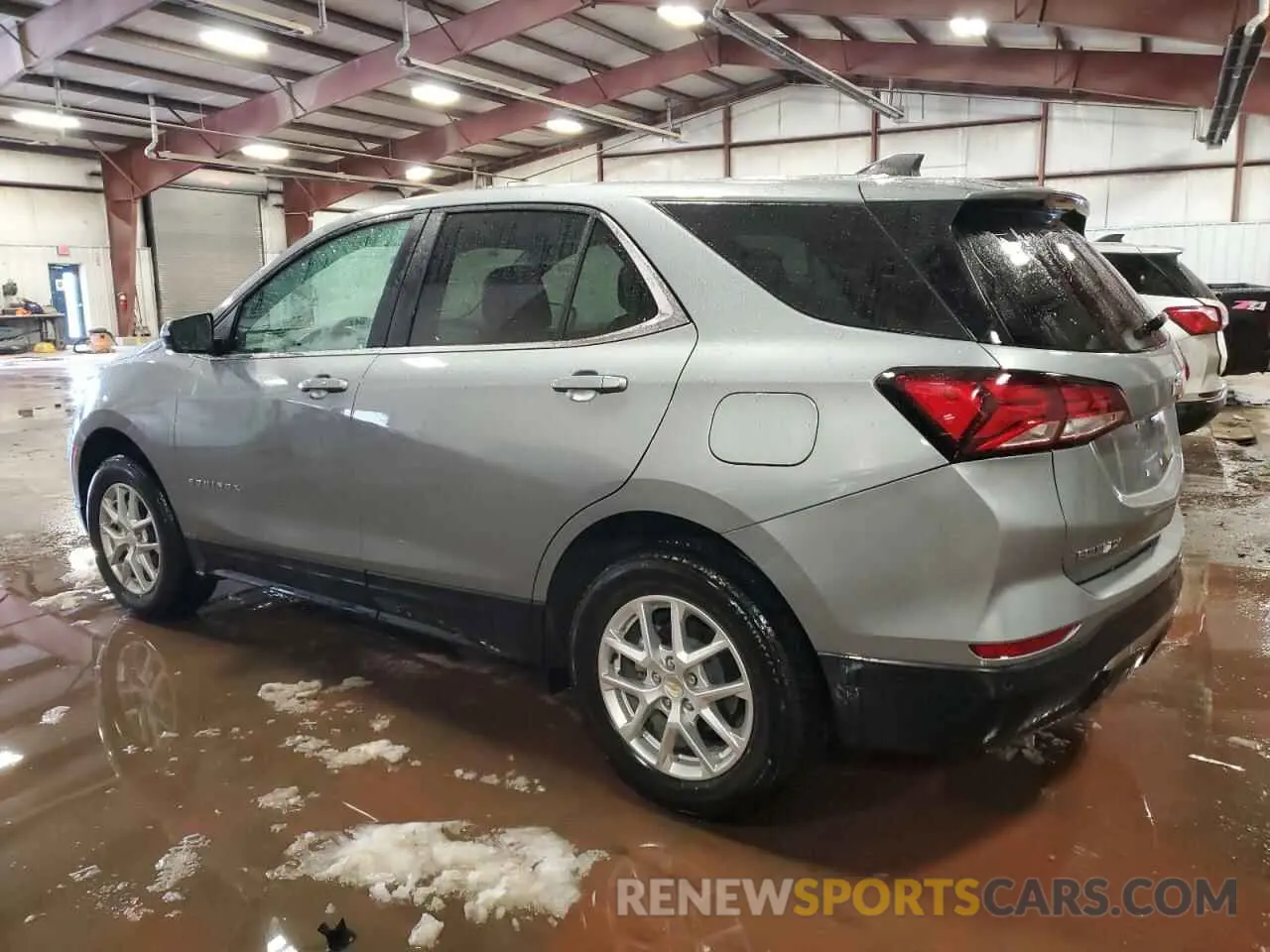 2 fotografías del automóvil dañado 3GNAXUEG0RL364228 CHEVROLET EQUINOX 2024