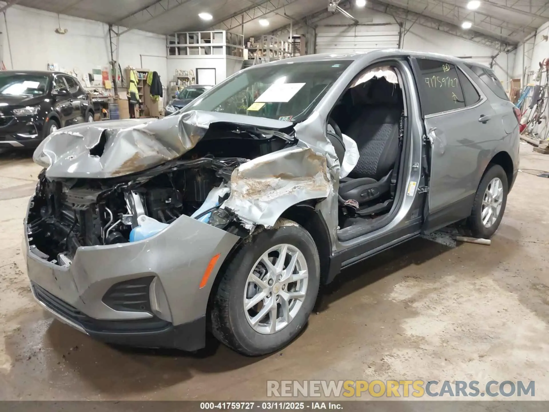 2 fotografías del automóvil dañado 3GNAXUEG0RL369316 CHEVROLET EQUINOX 2024