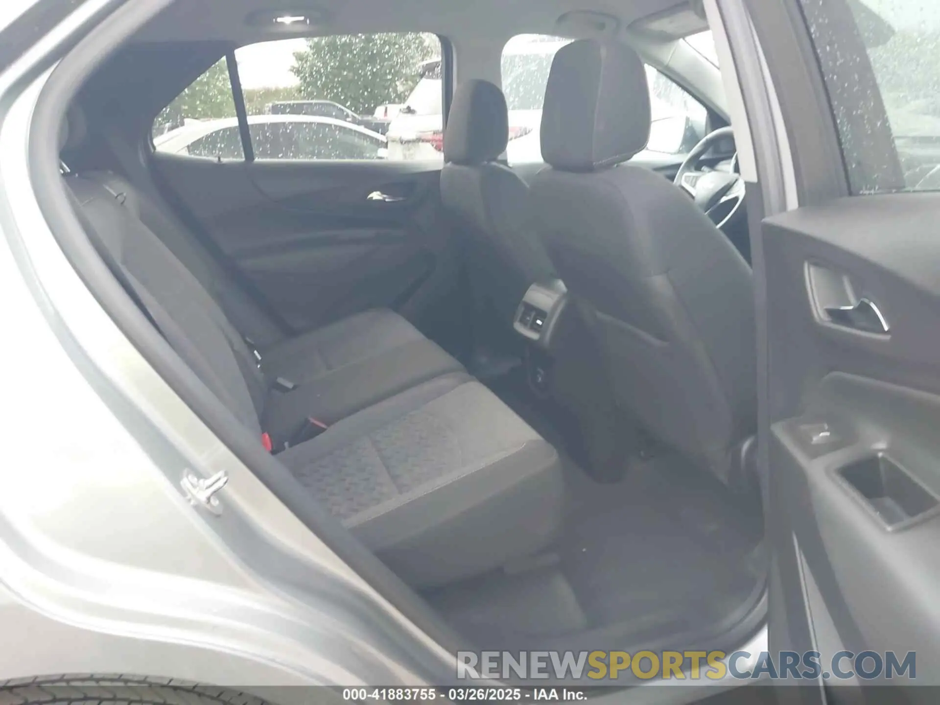 8 fotografías del automóvil dañado 3GNAXUEG1RL240338 CHEVROLET EQUINOX 2024