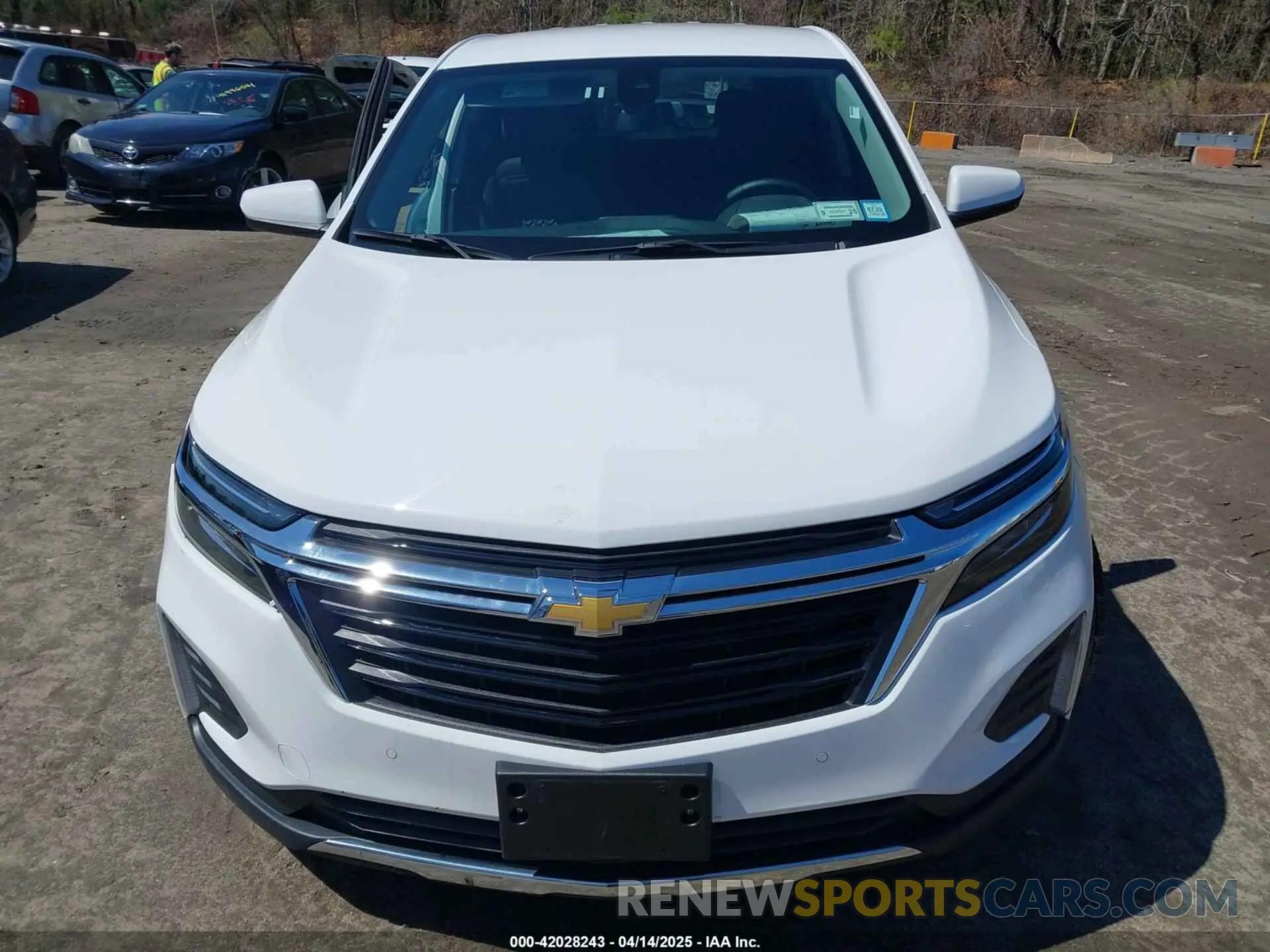 12 fotografías del automóvil dañado 3GNAXUEG2RL348046 CHEVROLET EQUINOX 2024