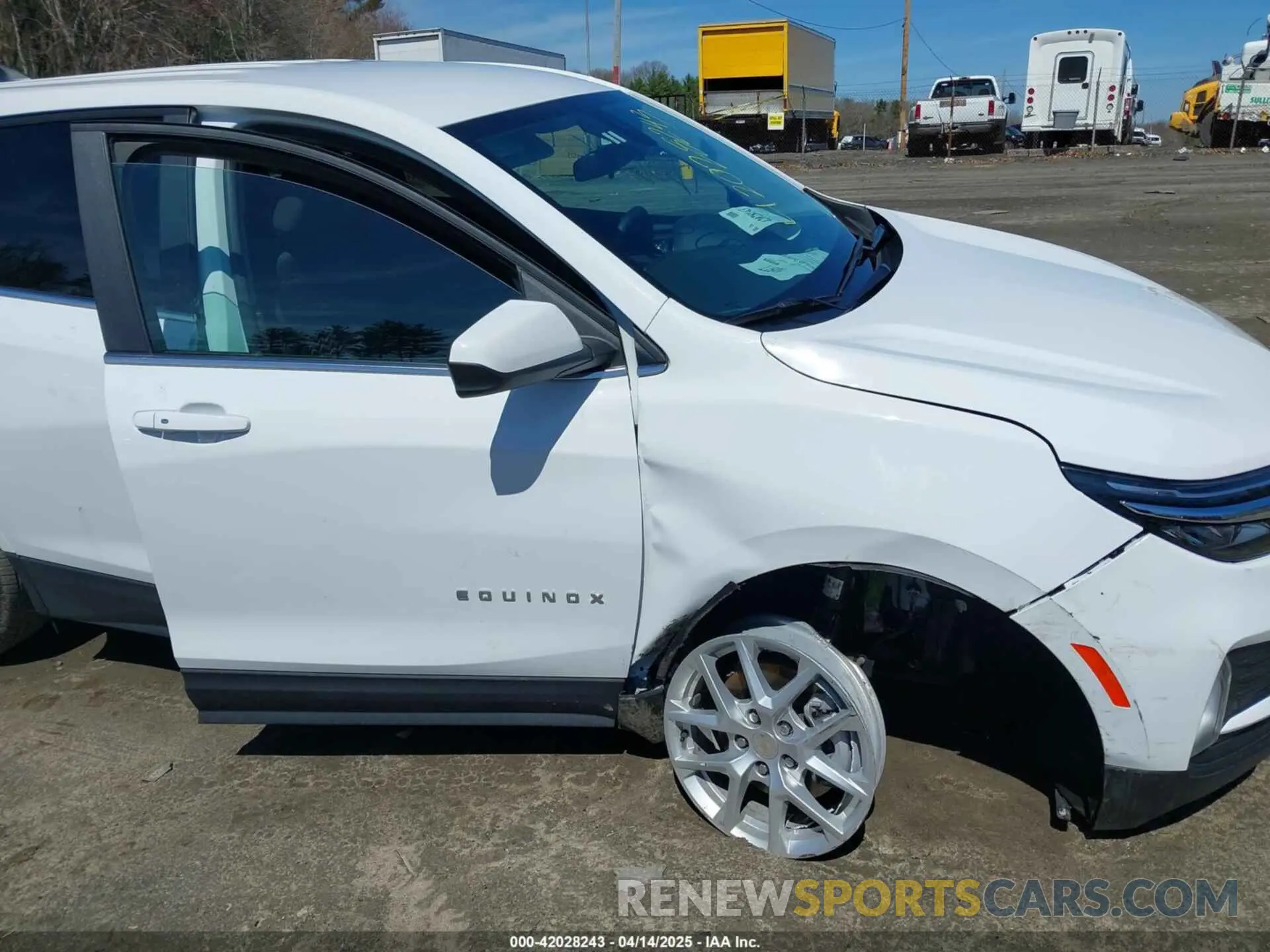 6 fotografías del automóvil dañado 3GNAXUEG2RL348046 CHEVROLET EQUINOX 2024