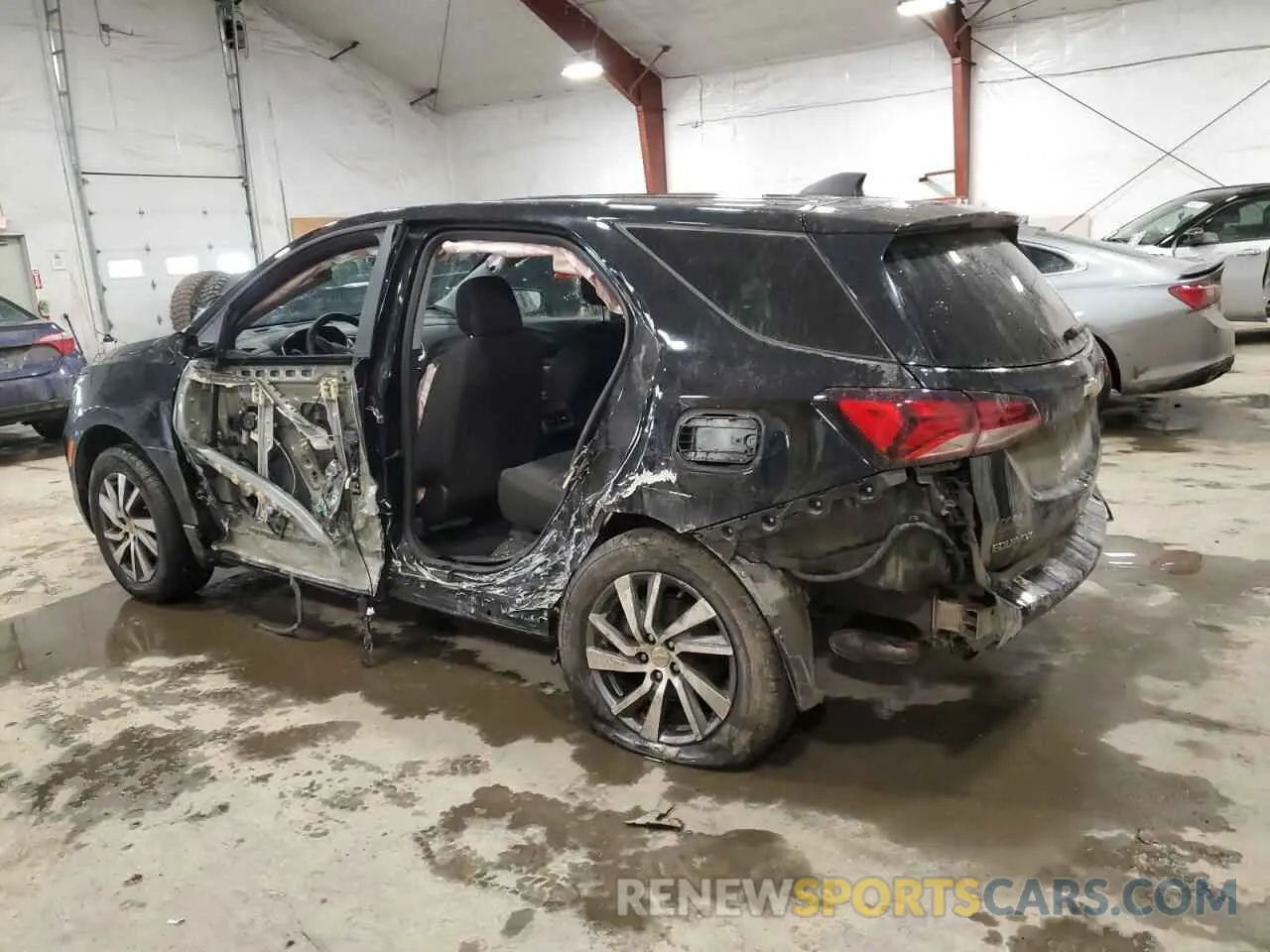 2 fotografías del automóvil dañado 3GNAXUEG3RL162970 CHEVROLET EQUINOX 2024