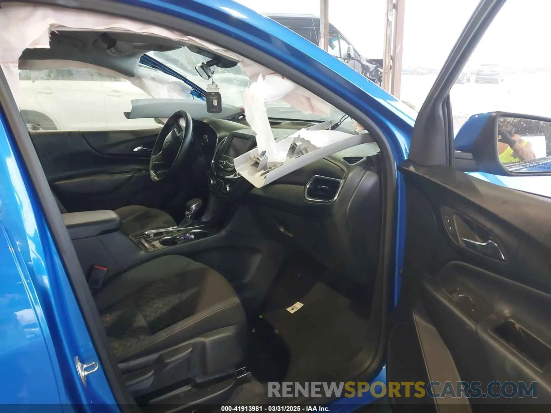 5 fotografías del automóvil dañado 3GNAXUEG3RL213271 CHEVROLET EQUINOX 2024