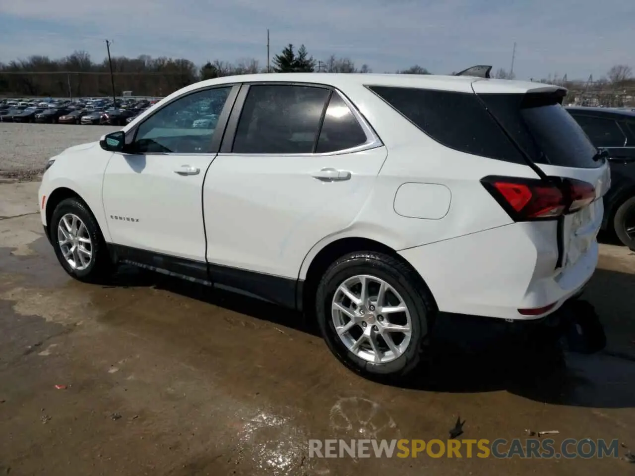 2 fotografías del automóvil dañado 3GNAXUEG3RS143261 CHEVROLET EQUINOX 2024