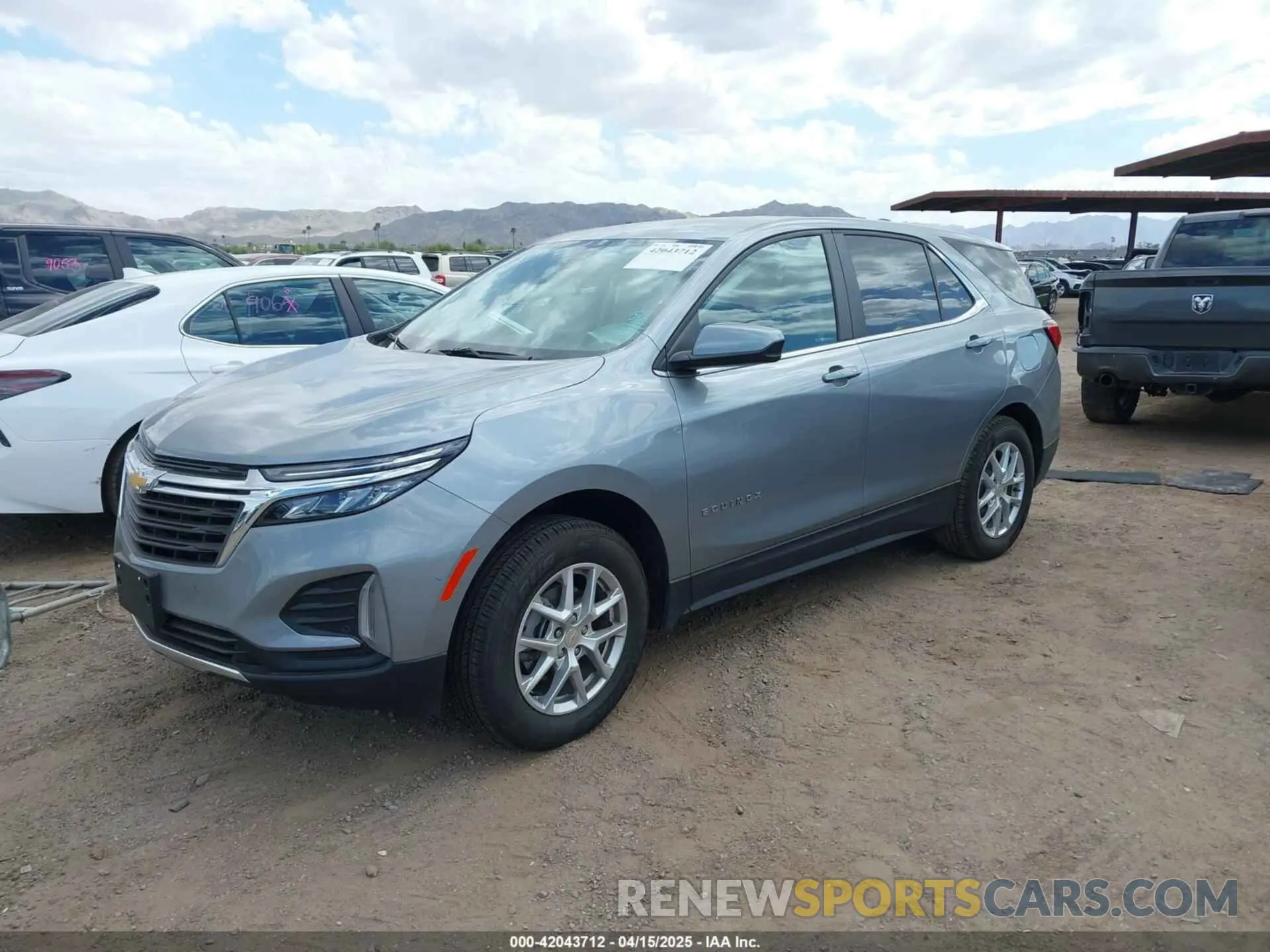 2 fotografías del automóvil dañado 3GNAXUEG3RS199409 CHEVROLET EQUINOX 2024