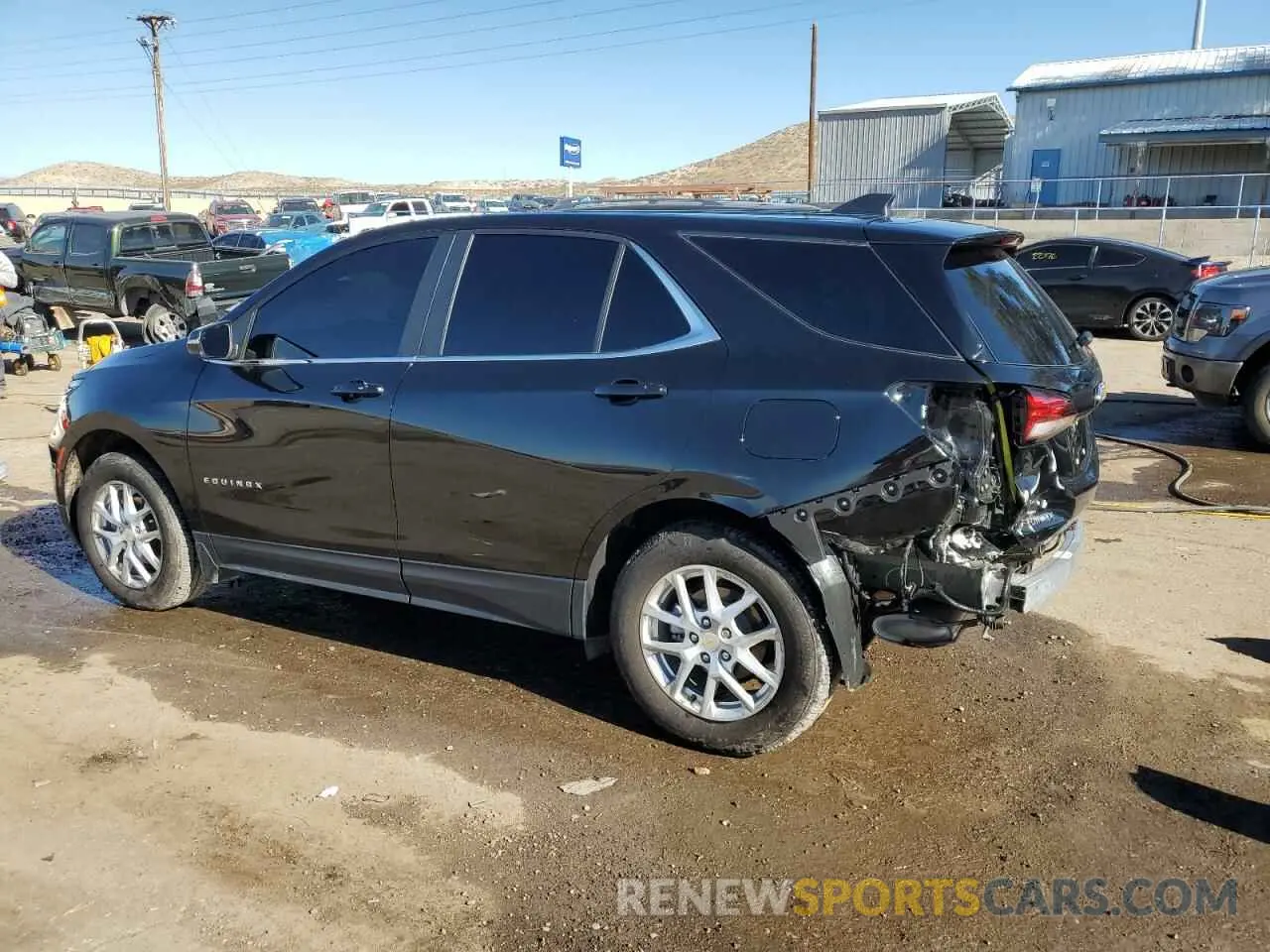 2 fotografías del automóvil dañado 3GNAXUEG4RL205308 CHEVROLET EQUINOX 2024