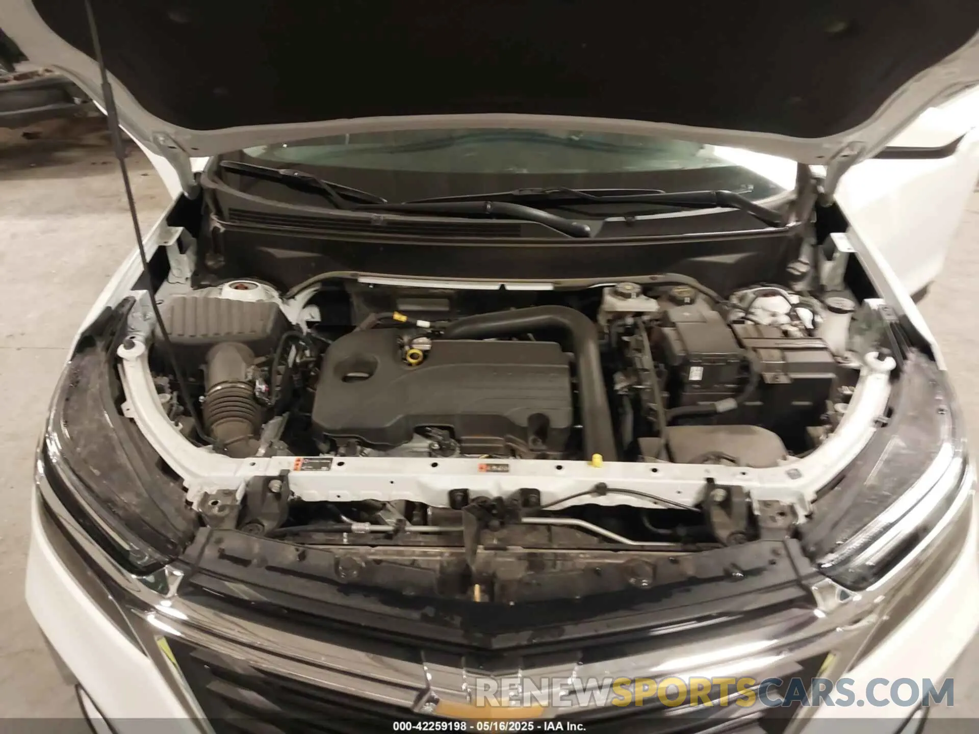 10 fotografías del automóvil dañado 3GNAXUEG5RS219692 CHEVROLET EQUINOX 2024