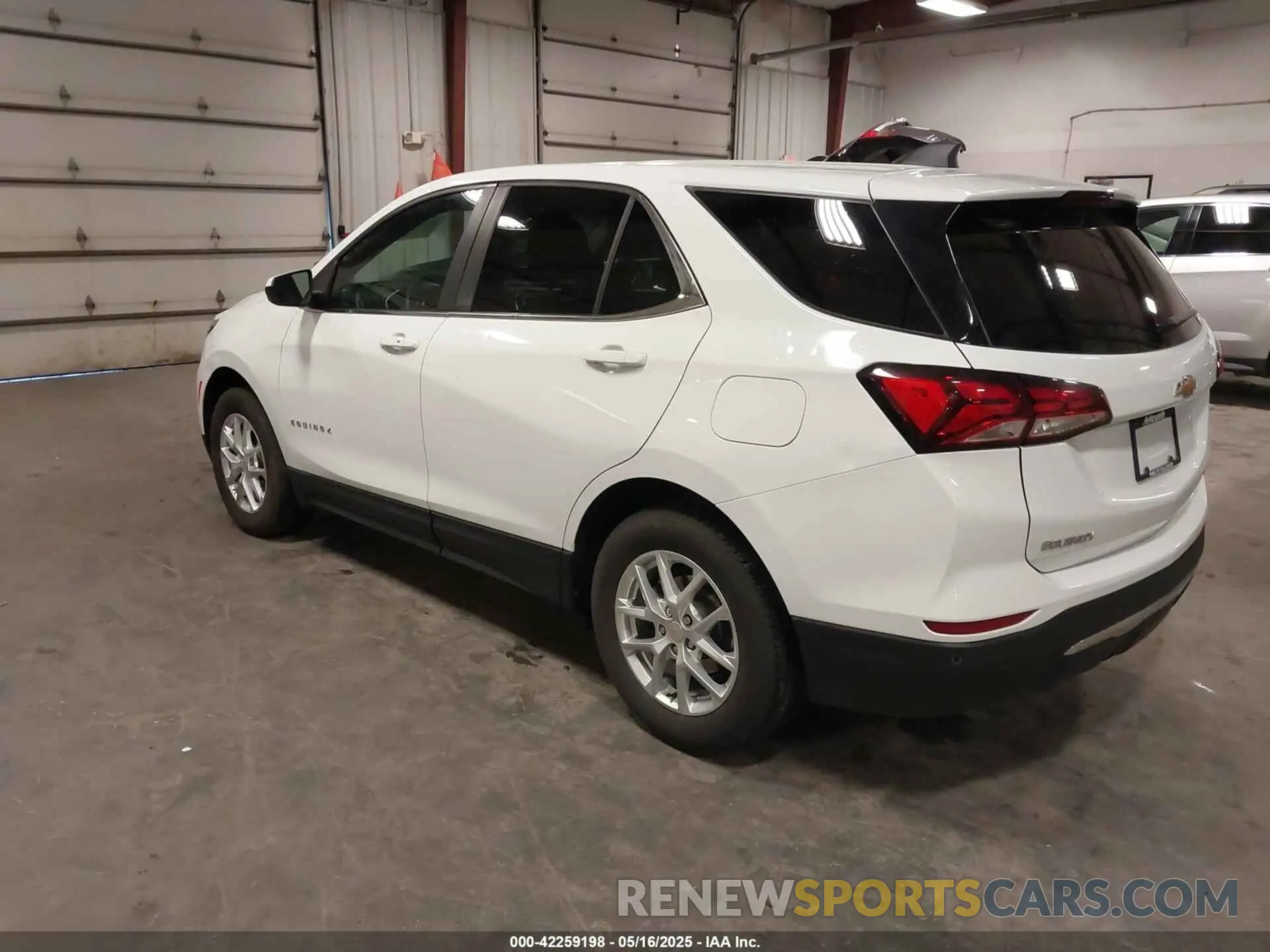 3 fotografías del automóvil dañado 3GNAXUEG5RS219692 CHEVROLET EQUINOX 2024