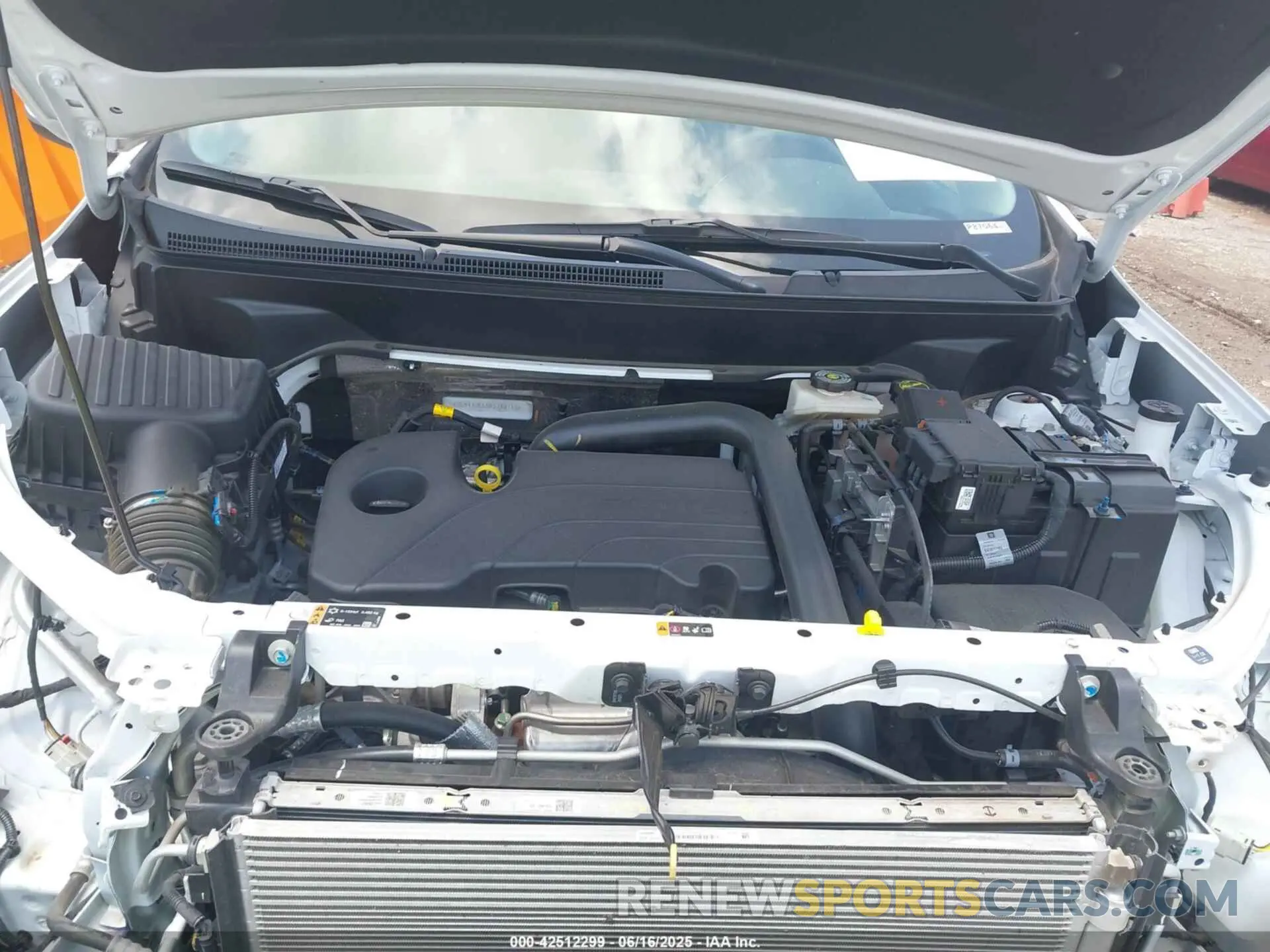 10 fotografías del automóvil dañado 3GNAXUEG5RS242115 CHEVROLET EQUINOX 2024