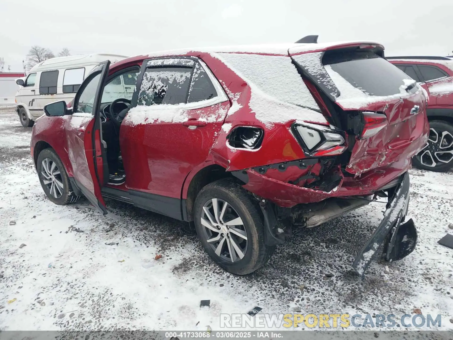 3 fotografías del automóvil dañado 3GNAXUEG7RL177665 CHEVROLET EQUINOX 2024