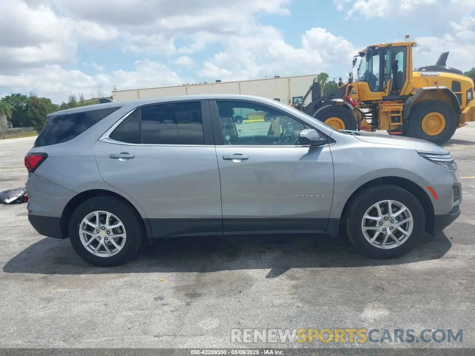 13 fotografías del automóvil dañado 3GNAXUEG8RL152449 CHEVROLET EQUINOX 2024