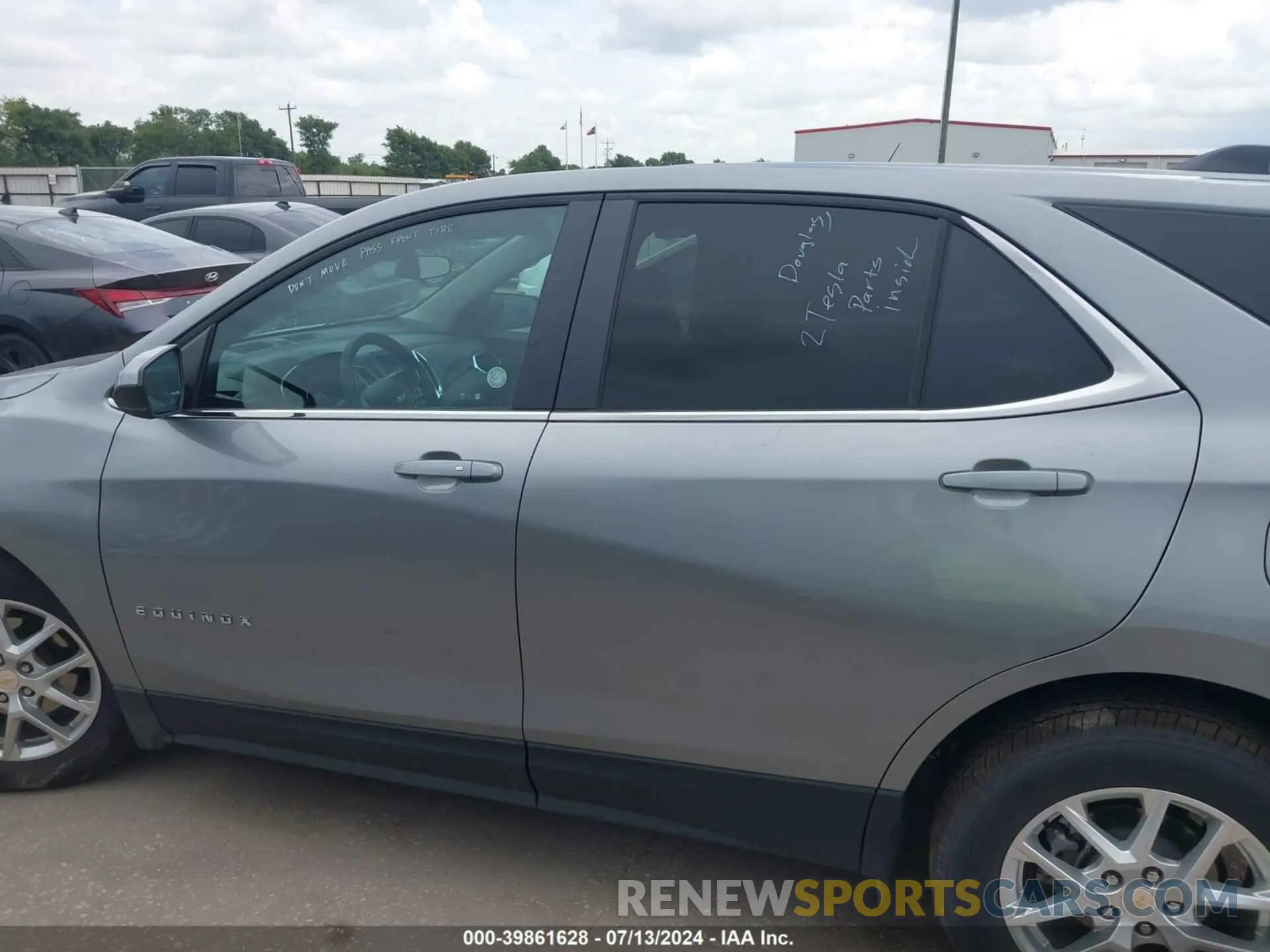 15 fotografías del automóvil dañado 3GNAXUEG8RL244287 CHEVROLET EQUINOX 2024