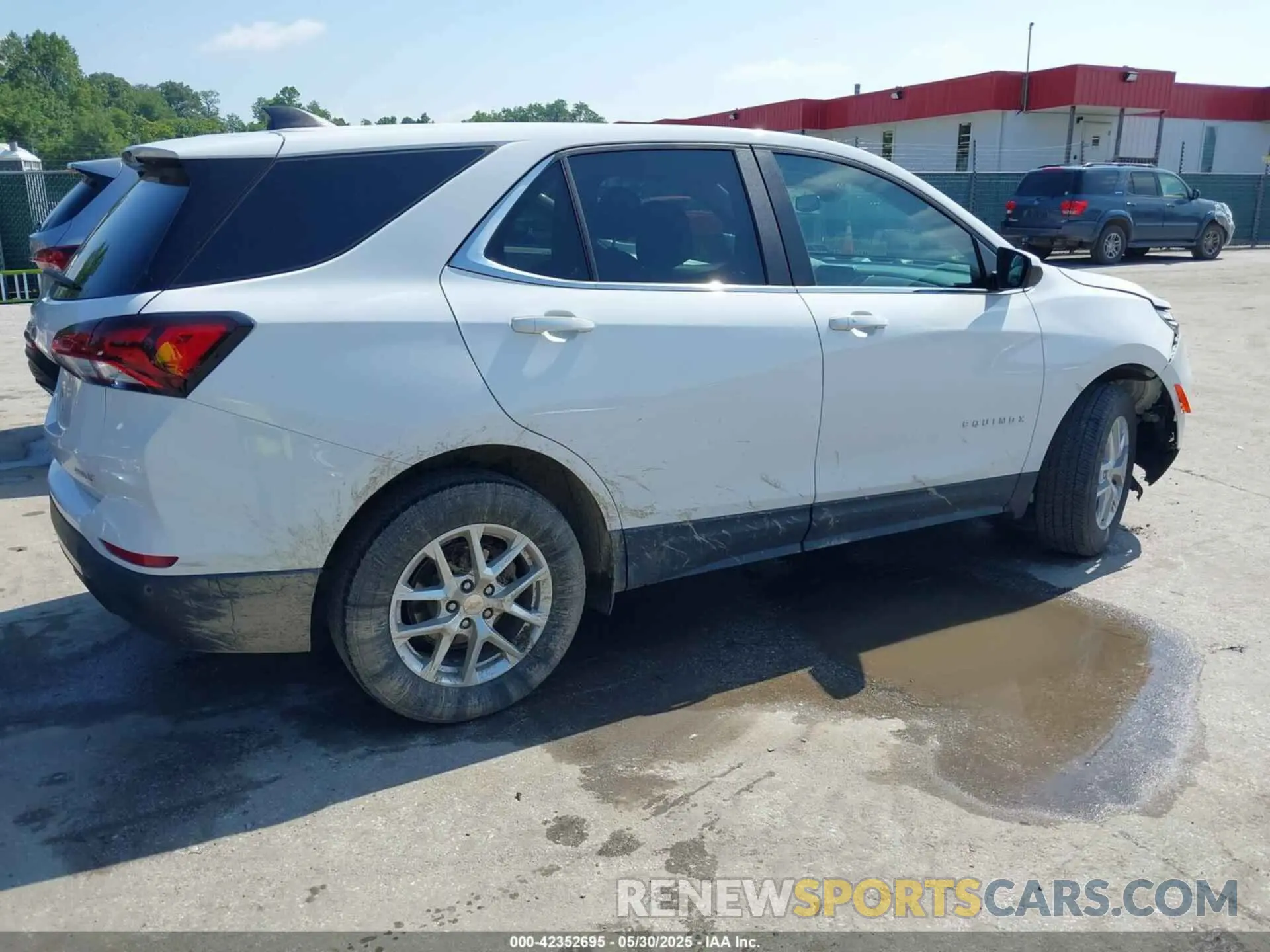 4 fotografías del automóvil dañado 3GNAXUEGXRL219830 CHEVROLET EQUINOX 2024
