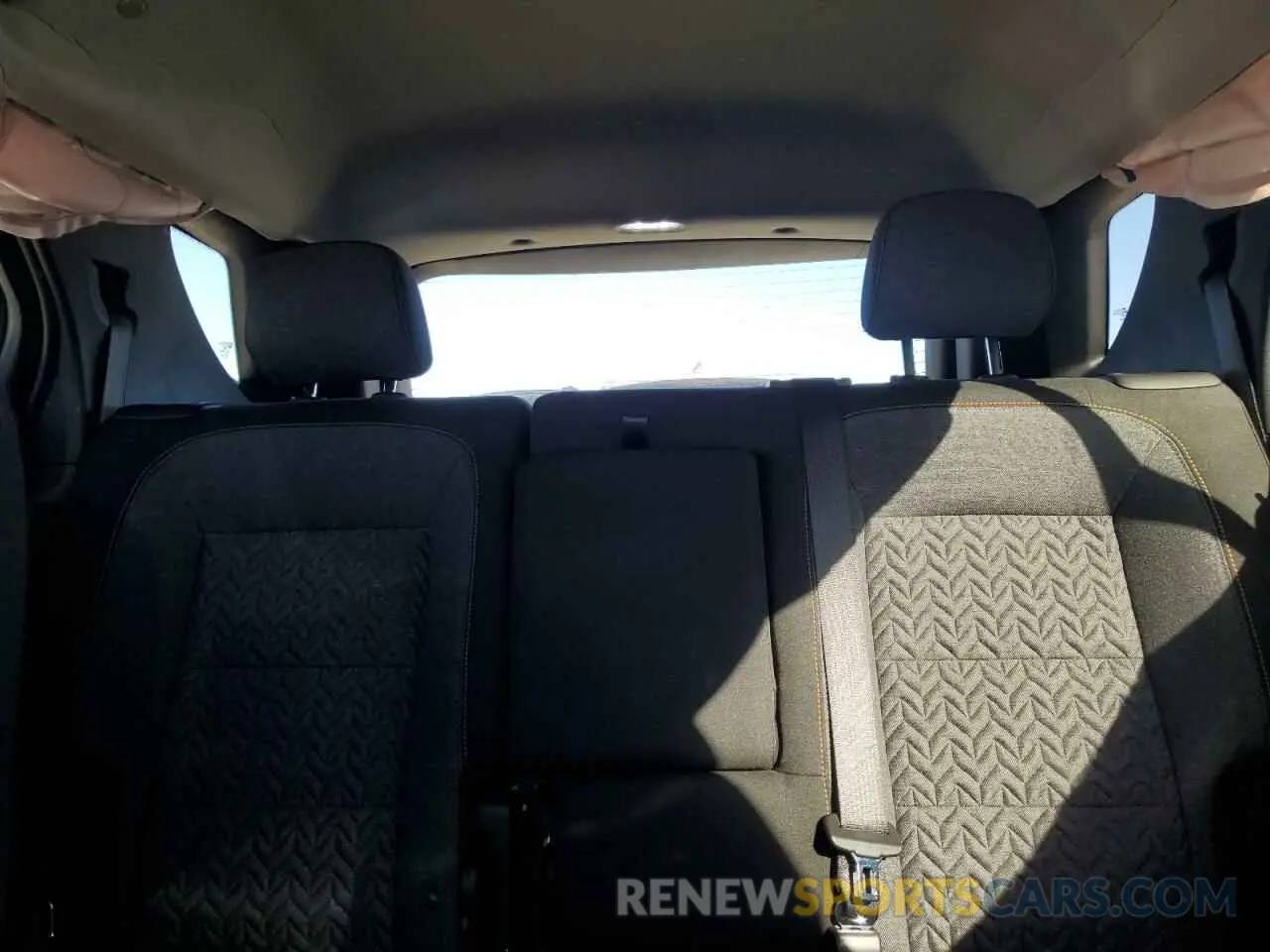 10 fotografías del automóvil dañado 3GNAXUEGXRL241634 CHEVROLET EQUINOX 2024