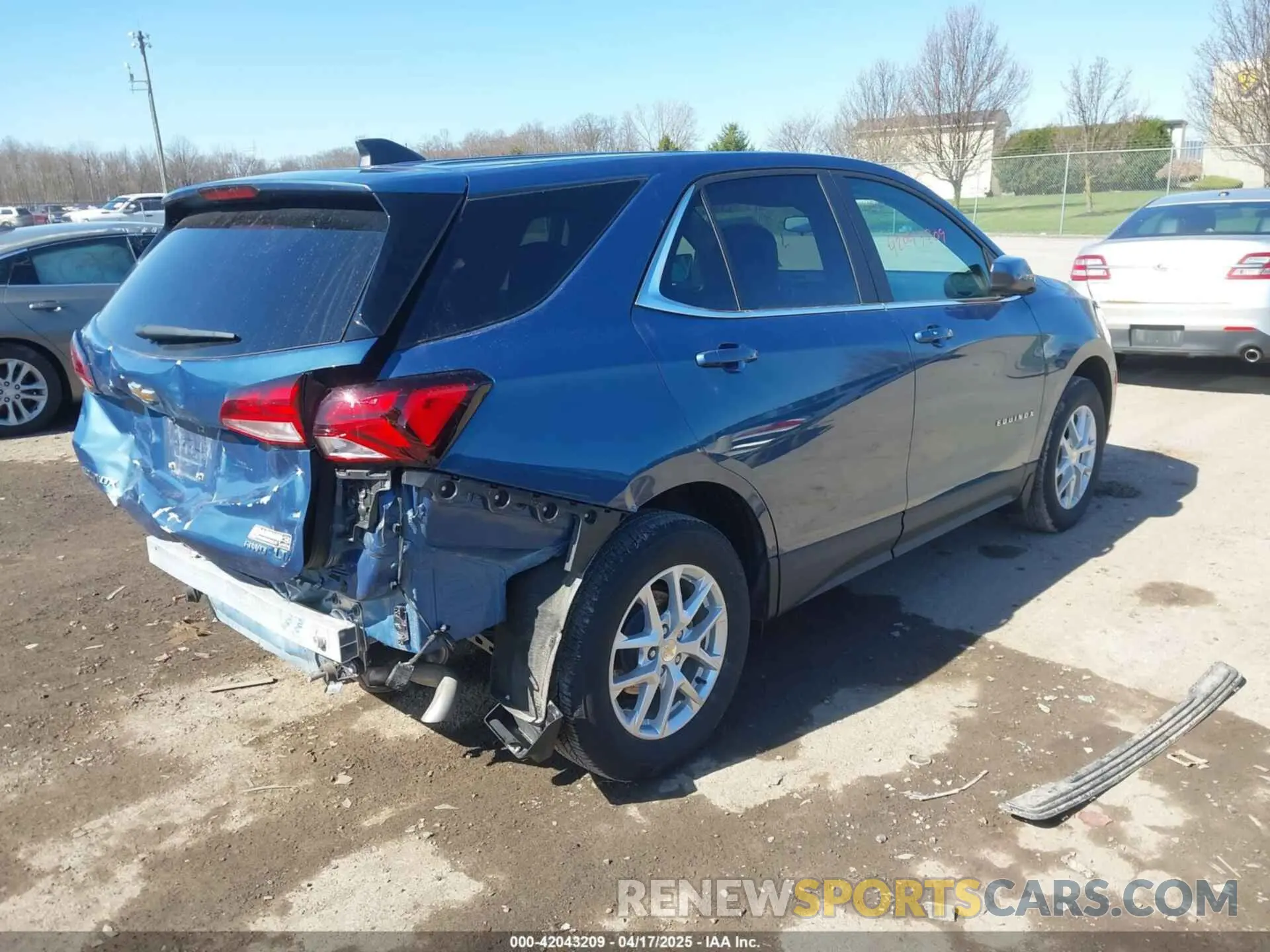 4 fotografías del automóvil dañado 3GNAXUEGXRL329504 CHEVROLET EQUINOX 2024